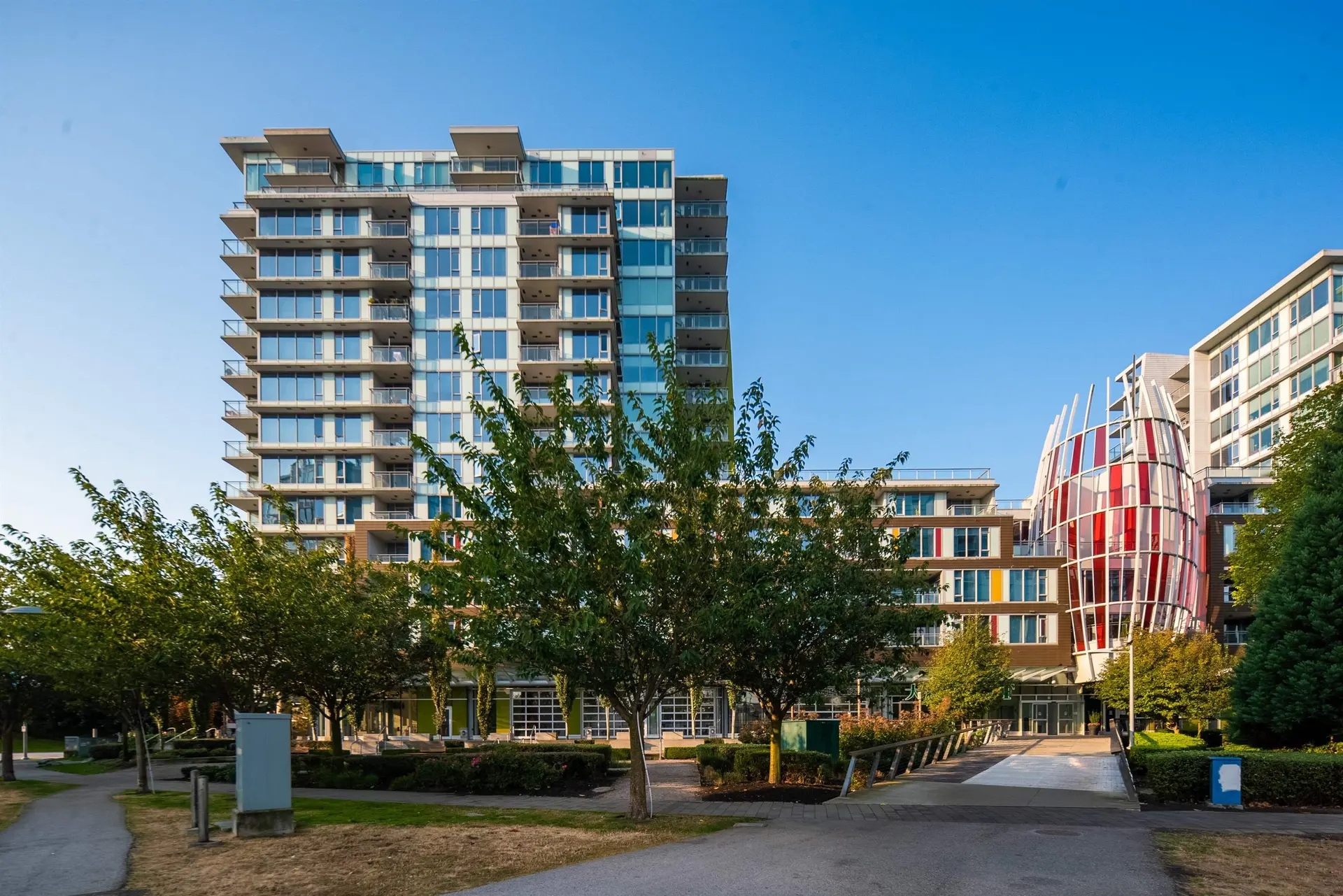 #902 6971 Elmbridge Way - Image 1