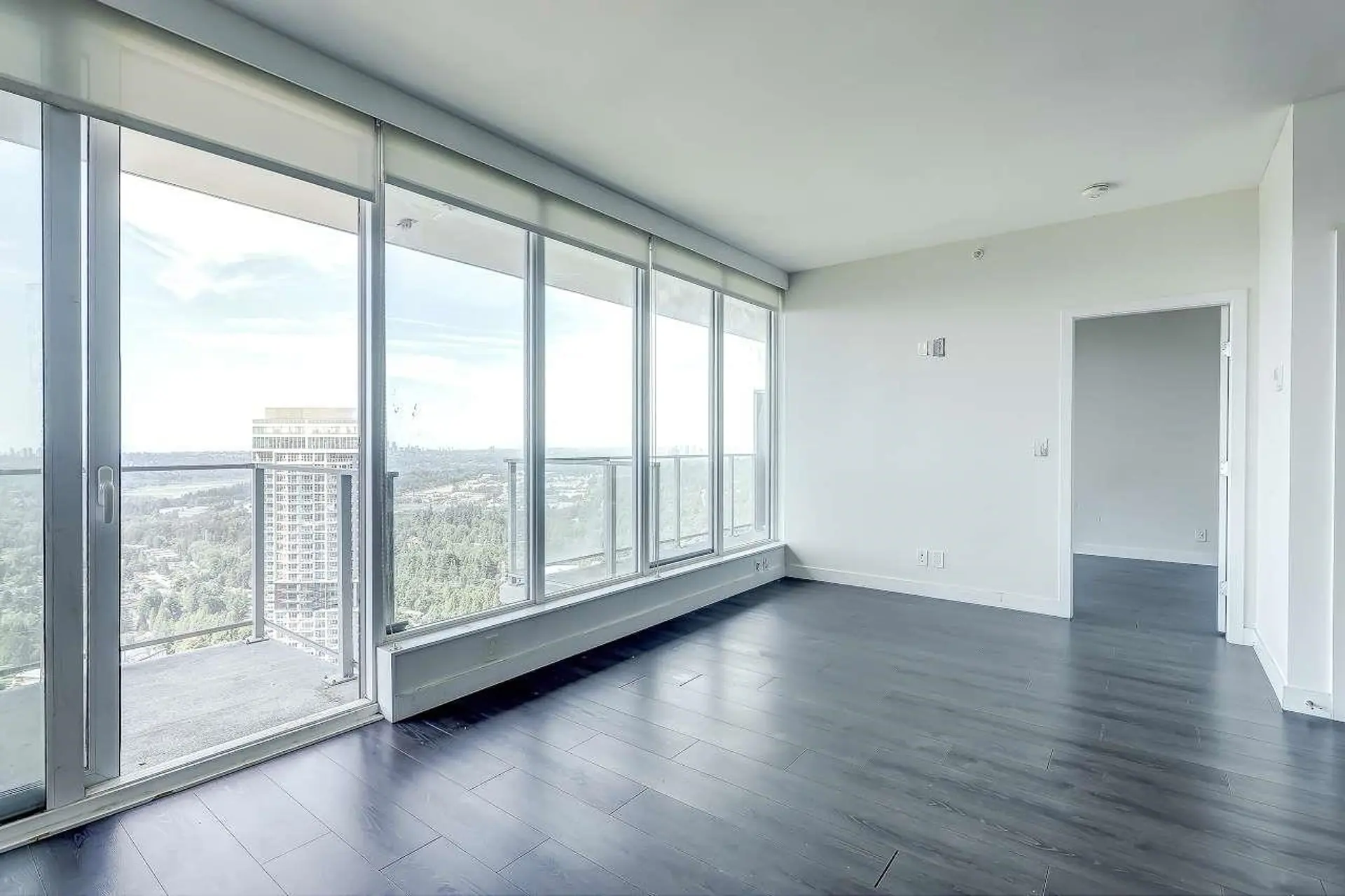 #4307 567 Clarke Road - Image 5