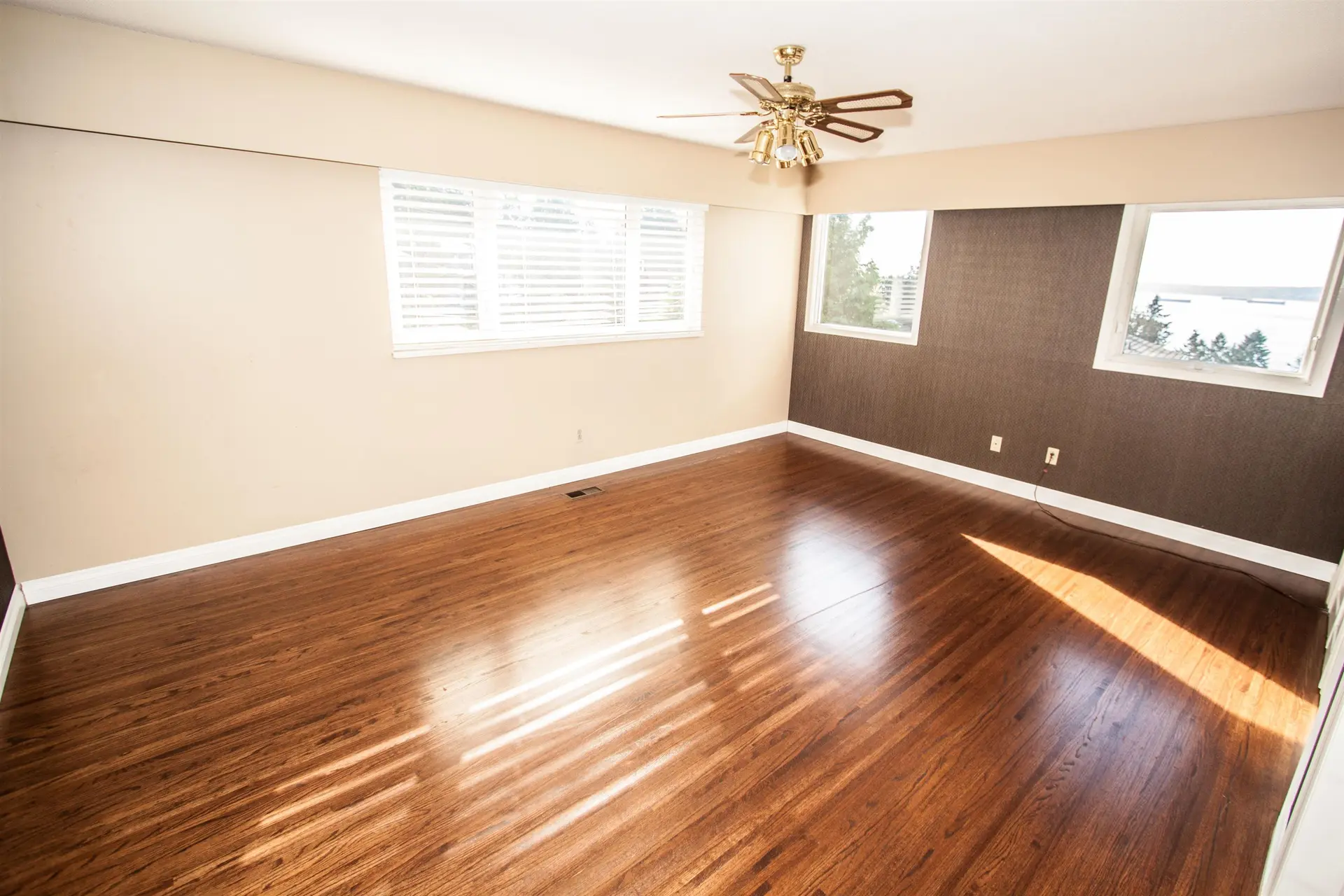 Property at 4032 RIPPLE ROAD, West Vancouver, BC