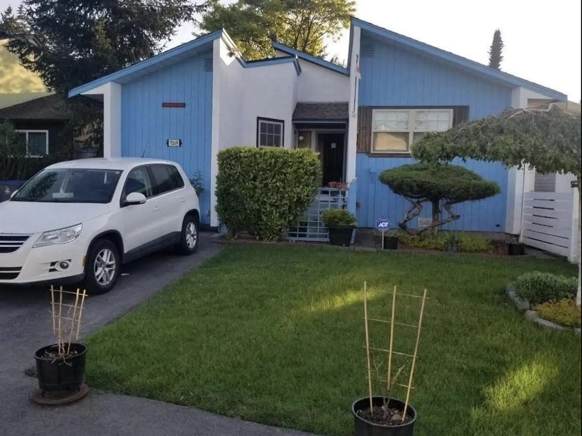7269 129b Street - Image 1