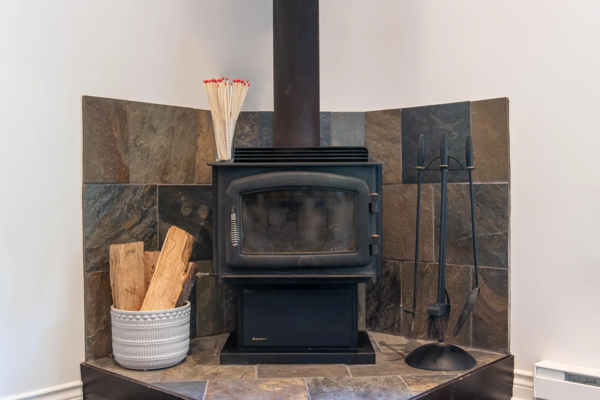 #302 3050 Hillcrest Drive - Image 7