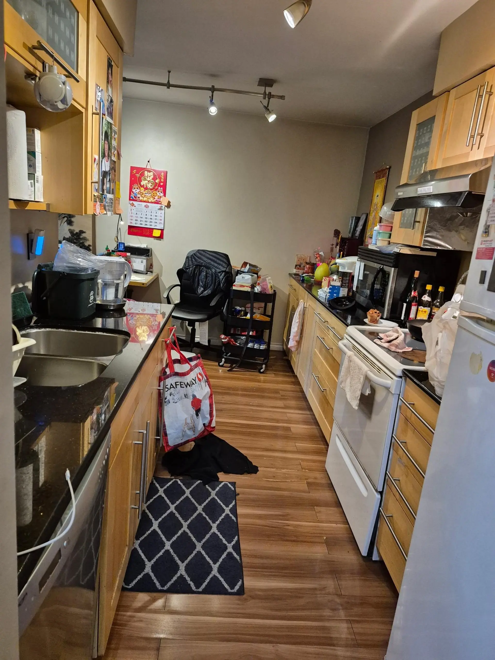 Property at #208 9847 MANCHESTER DRIVE, Burnaby, BC