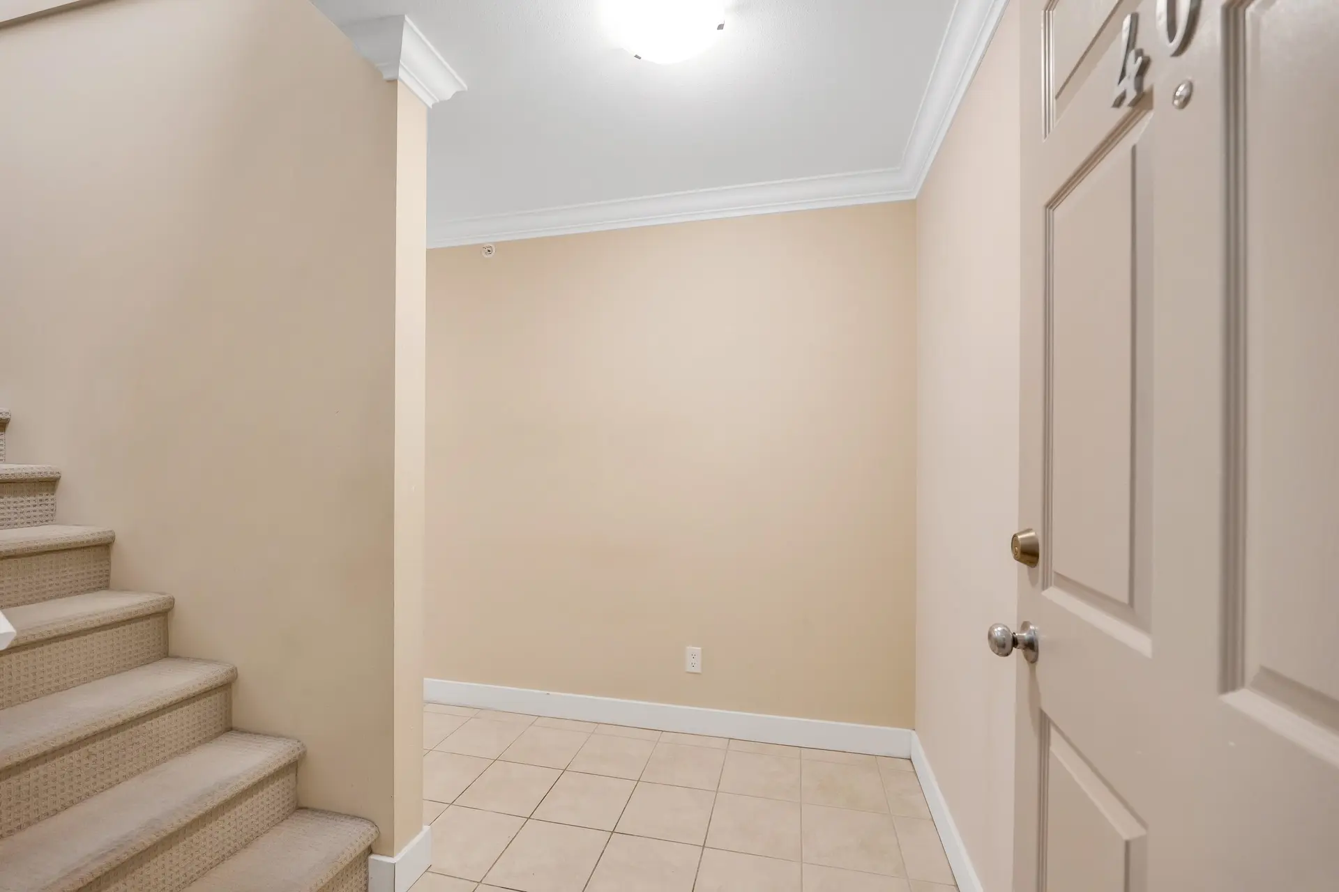 Property at #403 1310 VICTORIA STREET, Squamish, BC