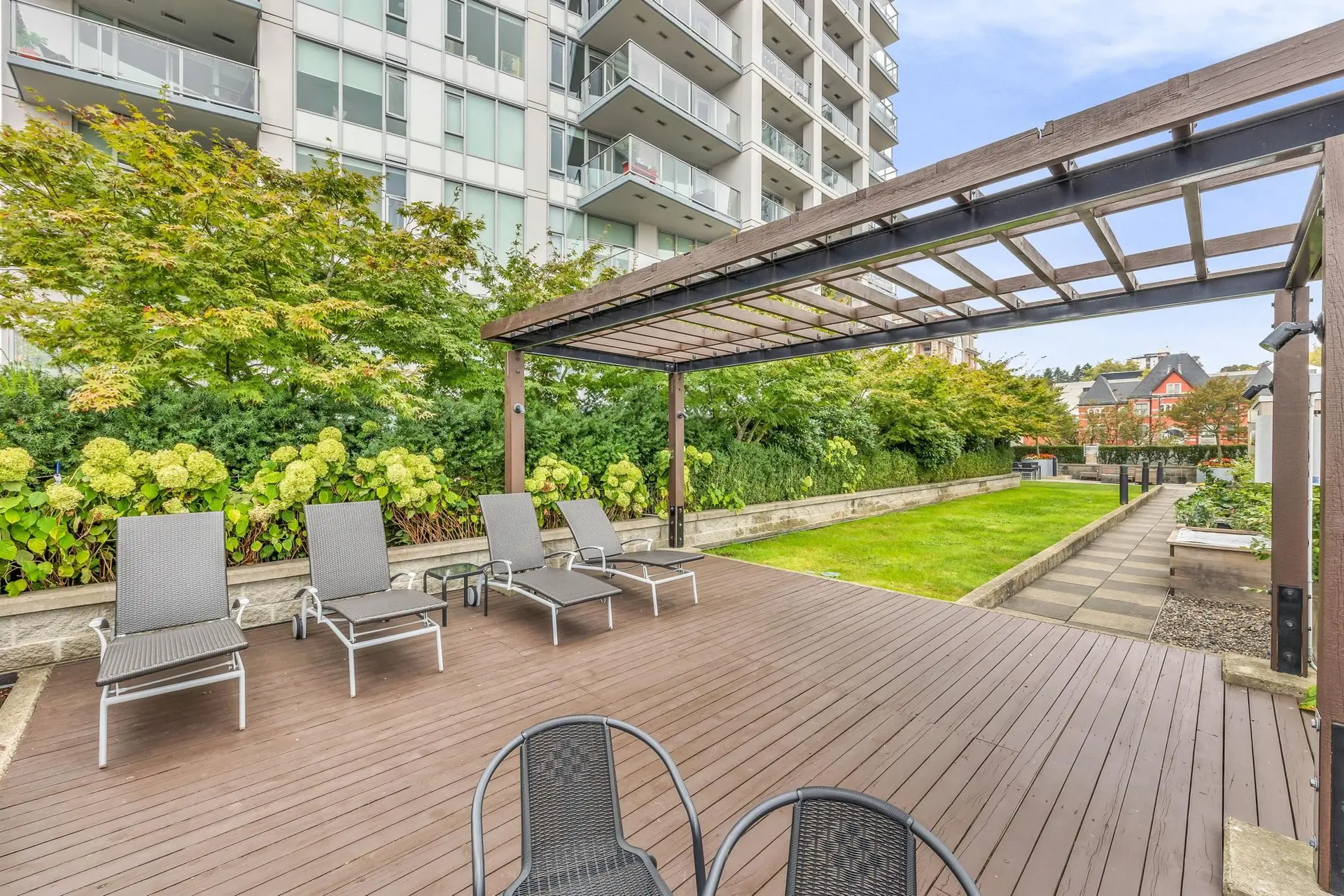 #1105 668 Columbia Street - Image 16