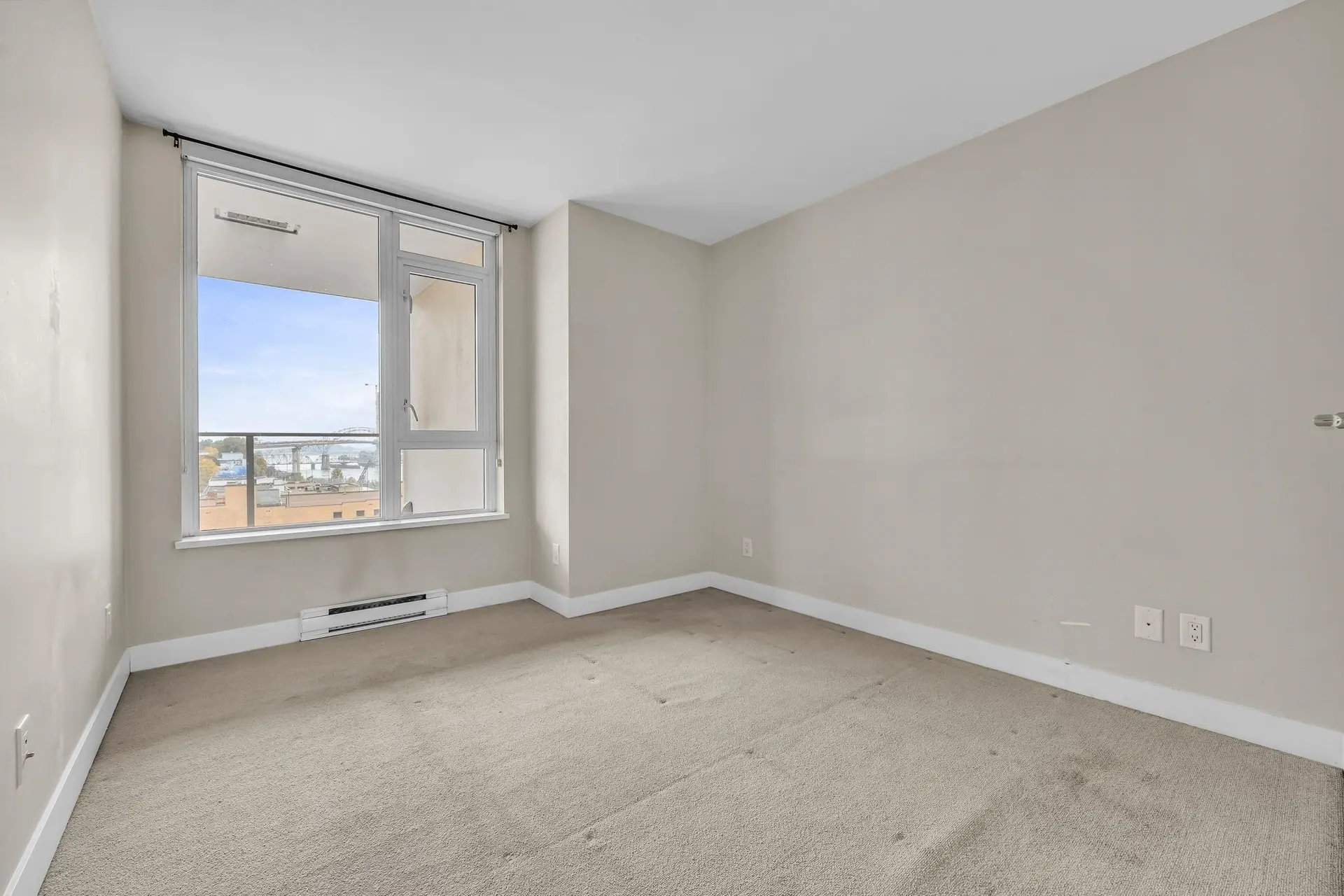 #1105 668 Columbia Street - Image 11
