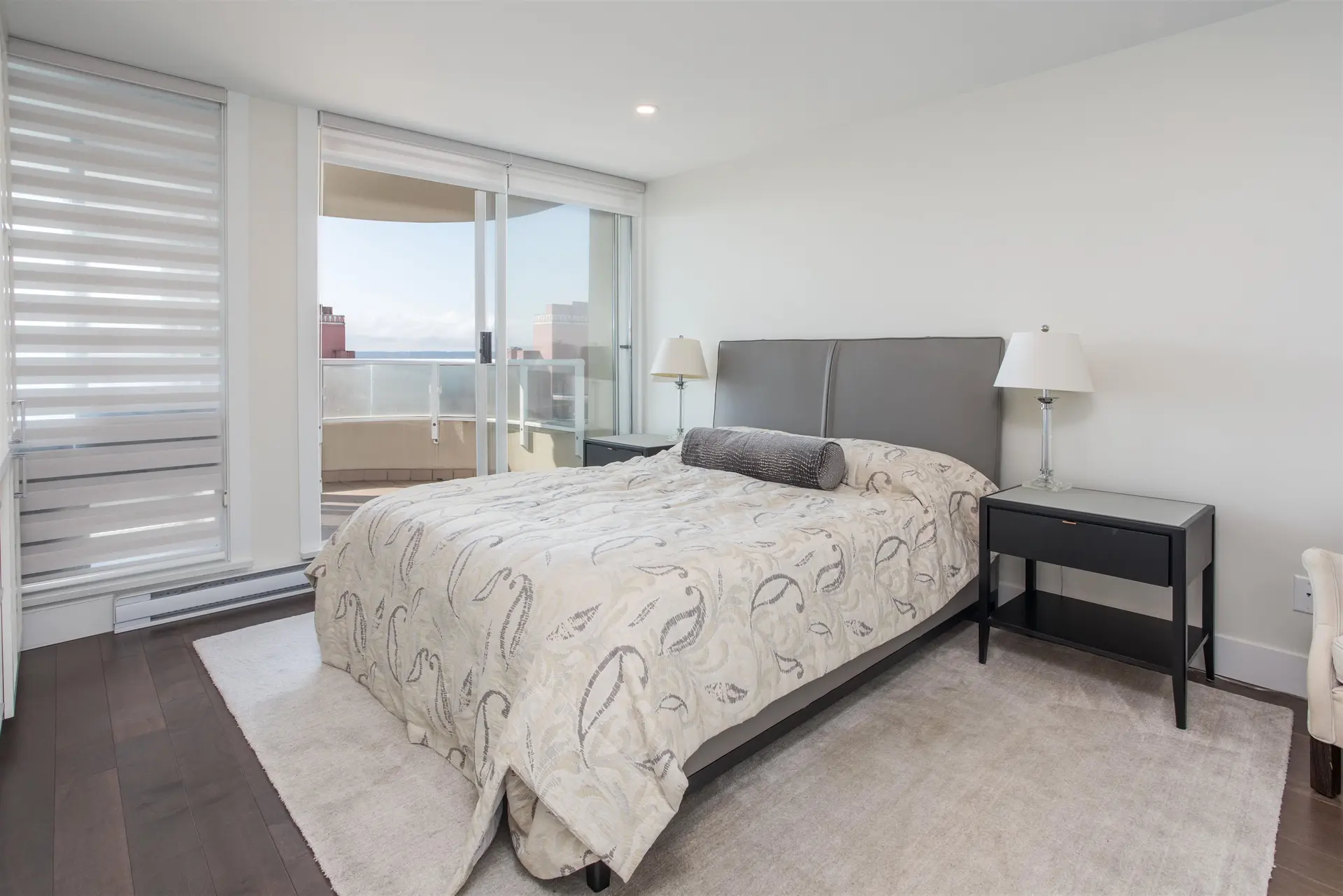 #1302 2203 Bellevue Avenue - Image 16