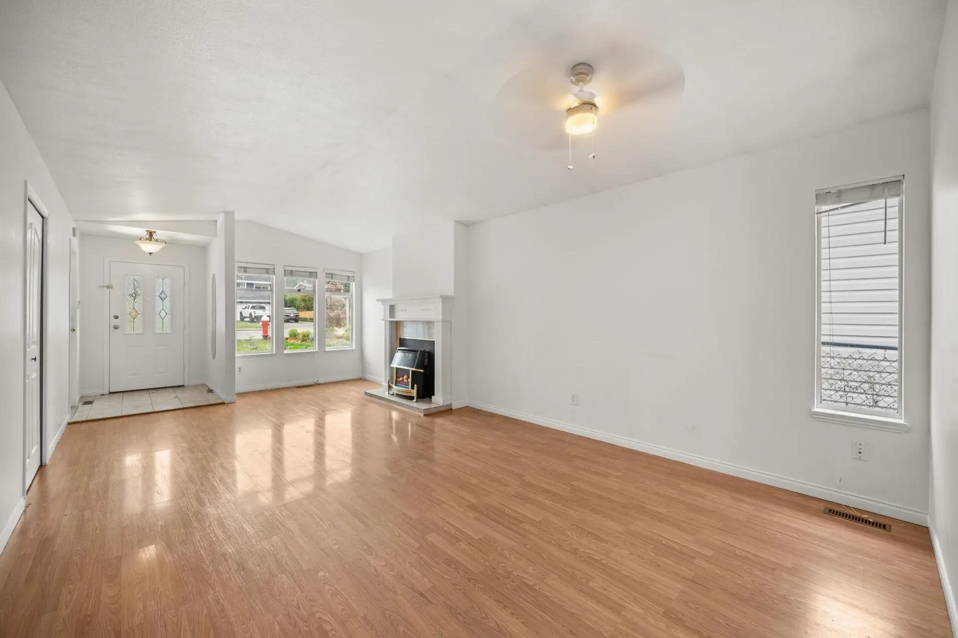 11677 203 Street - Image 5