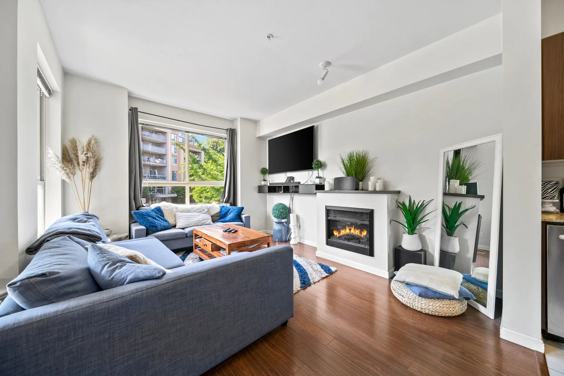 #207 275 Ross Drive - Image 6
