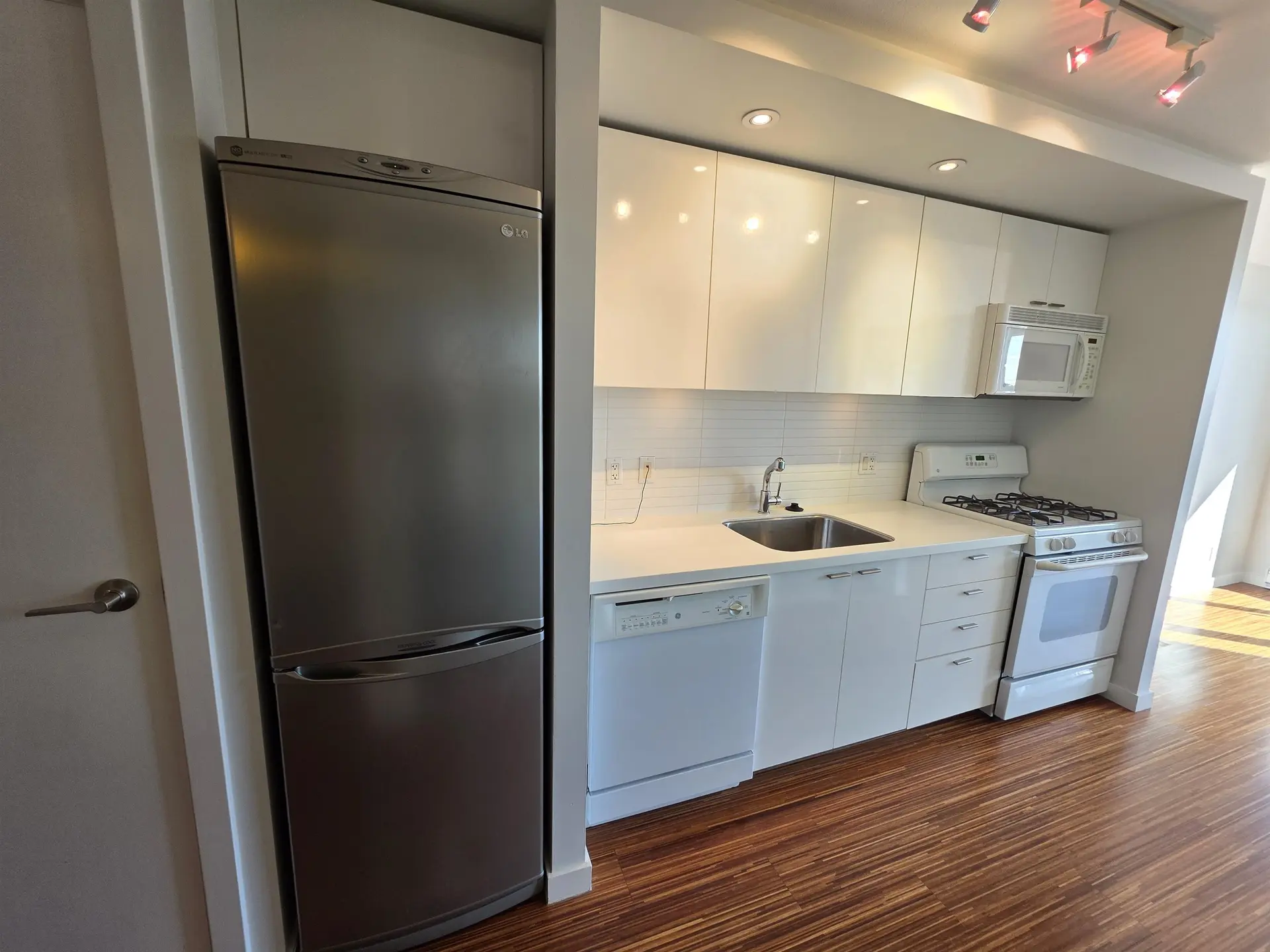 Property at #806 328 E 11TH AVENUE, Vancouver, BC