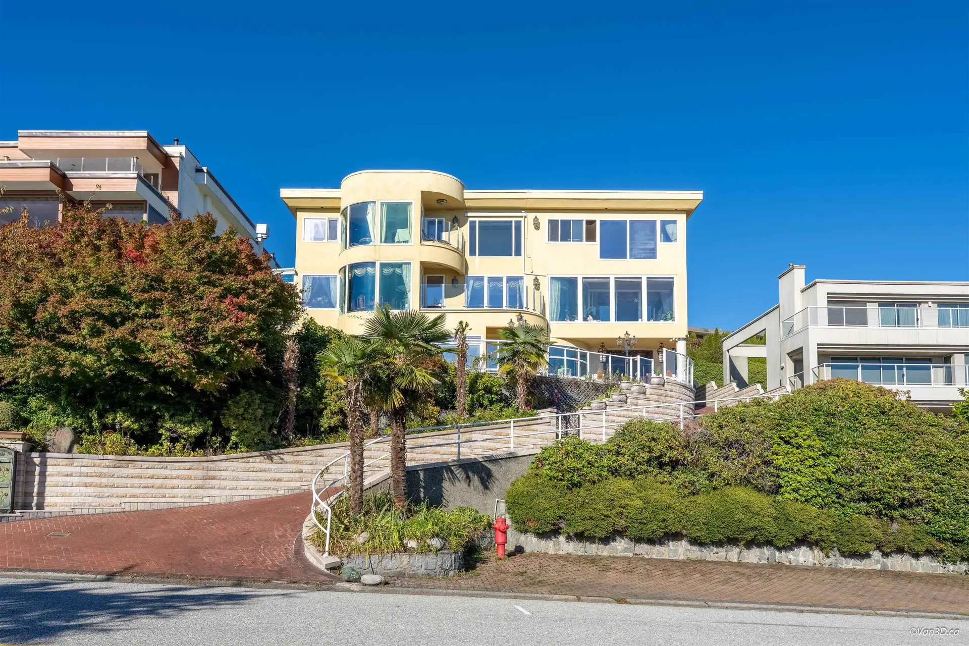 Property at 1419 Chippendale Road, West Vancouver, BC