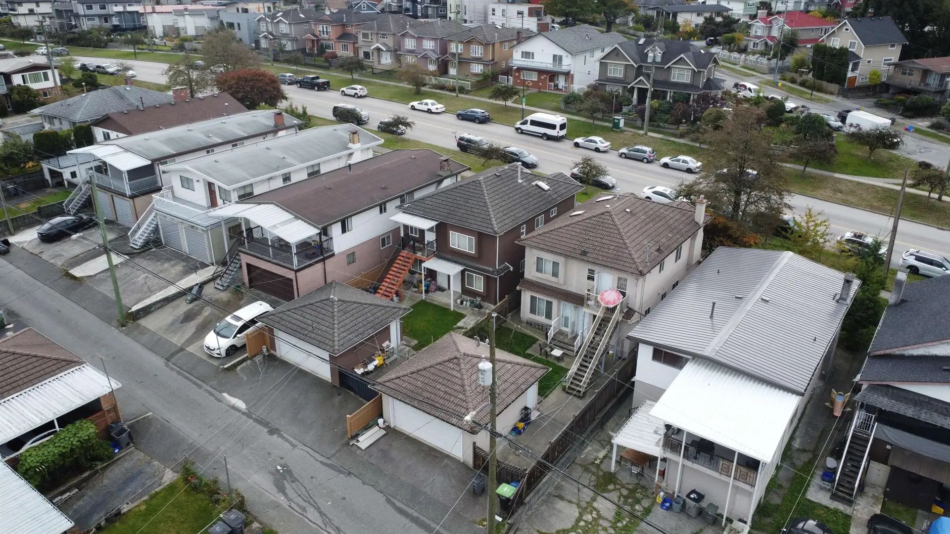 3043 E 29th Avenue - Image 4