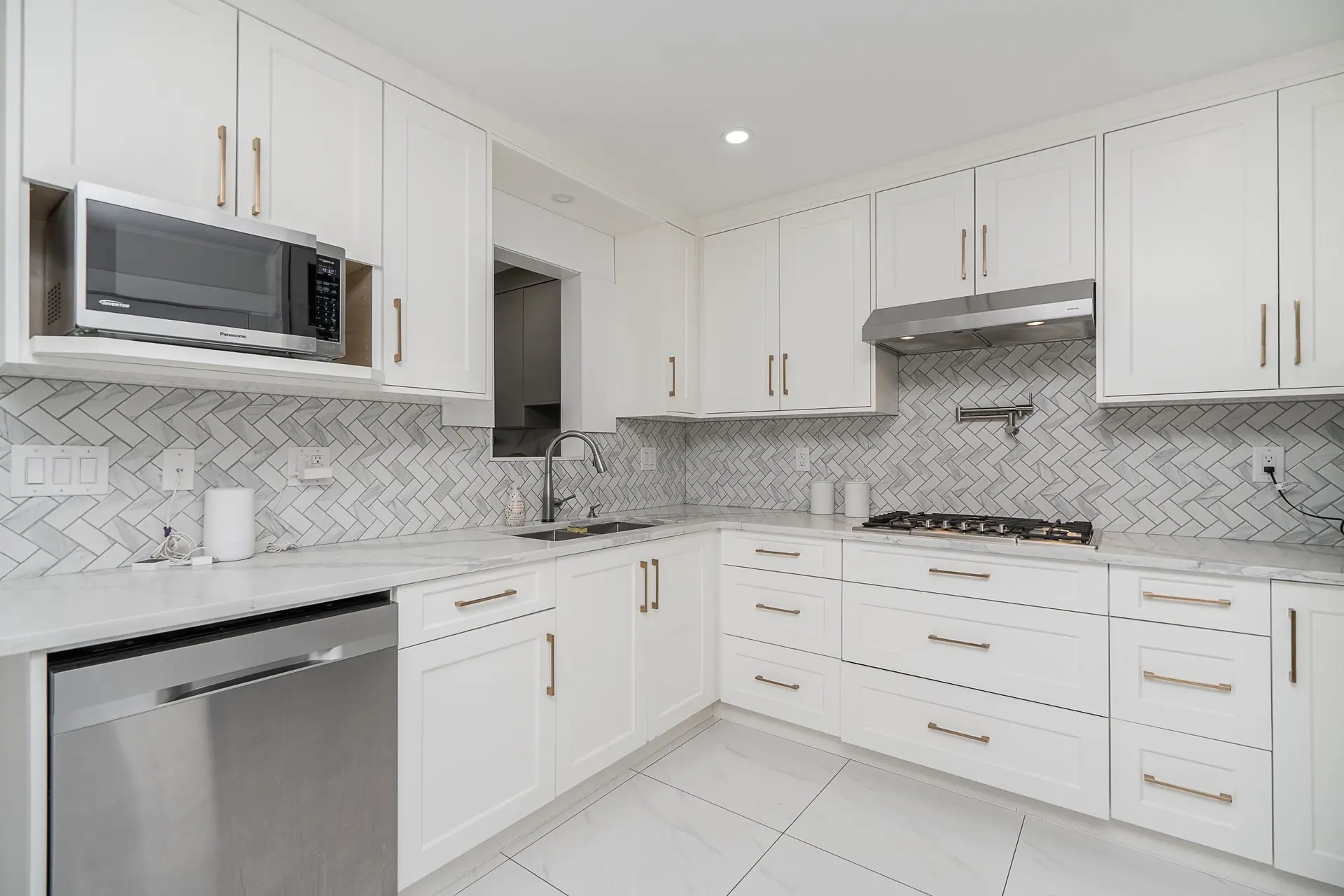 Property at 11366 KINGCOME AVENUE, Richmond, BC