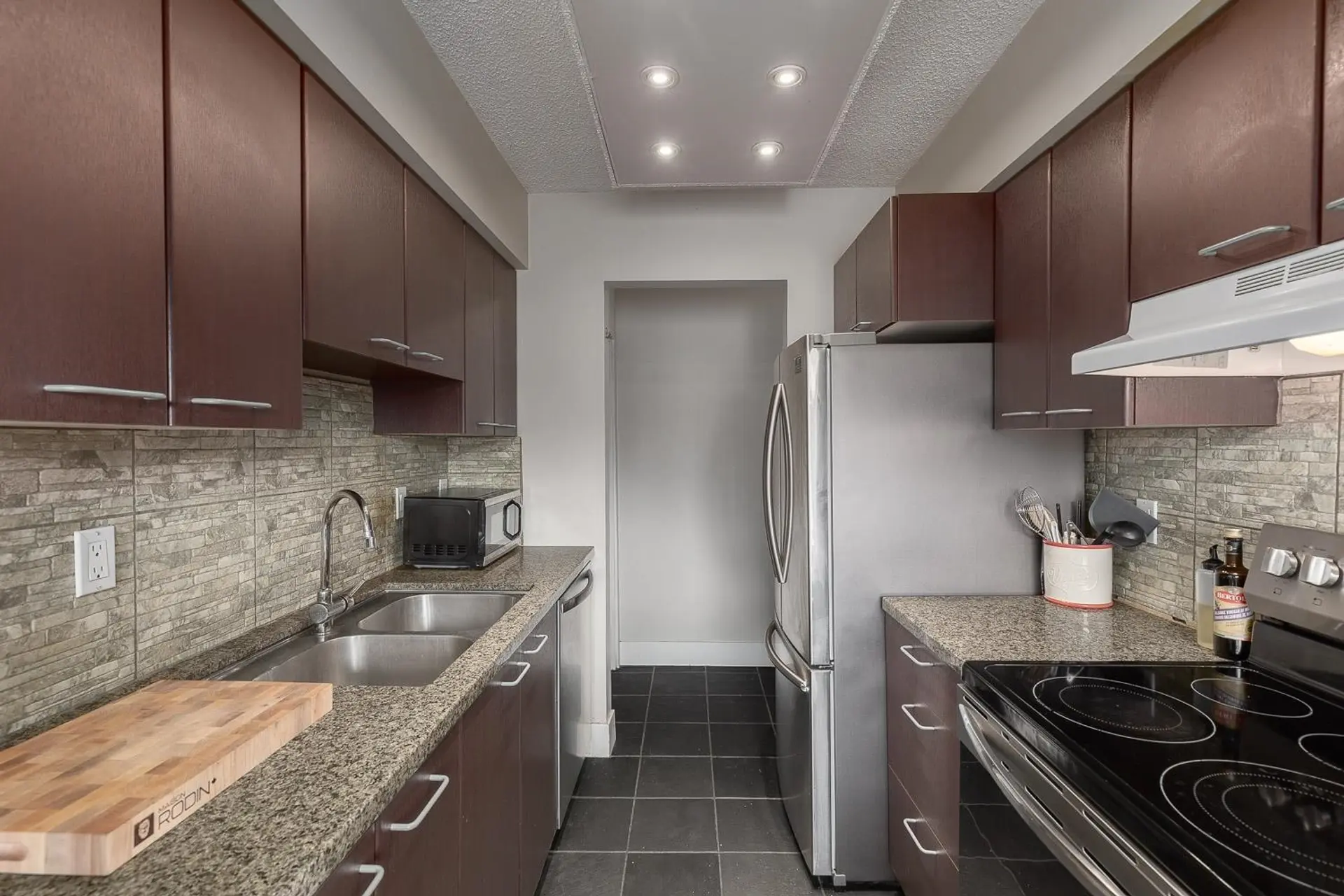 #307 466 E Eighth Avenue - Image 8