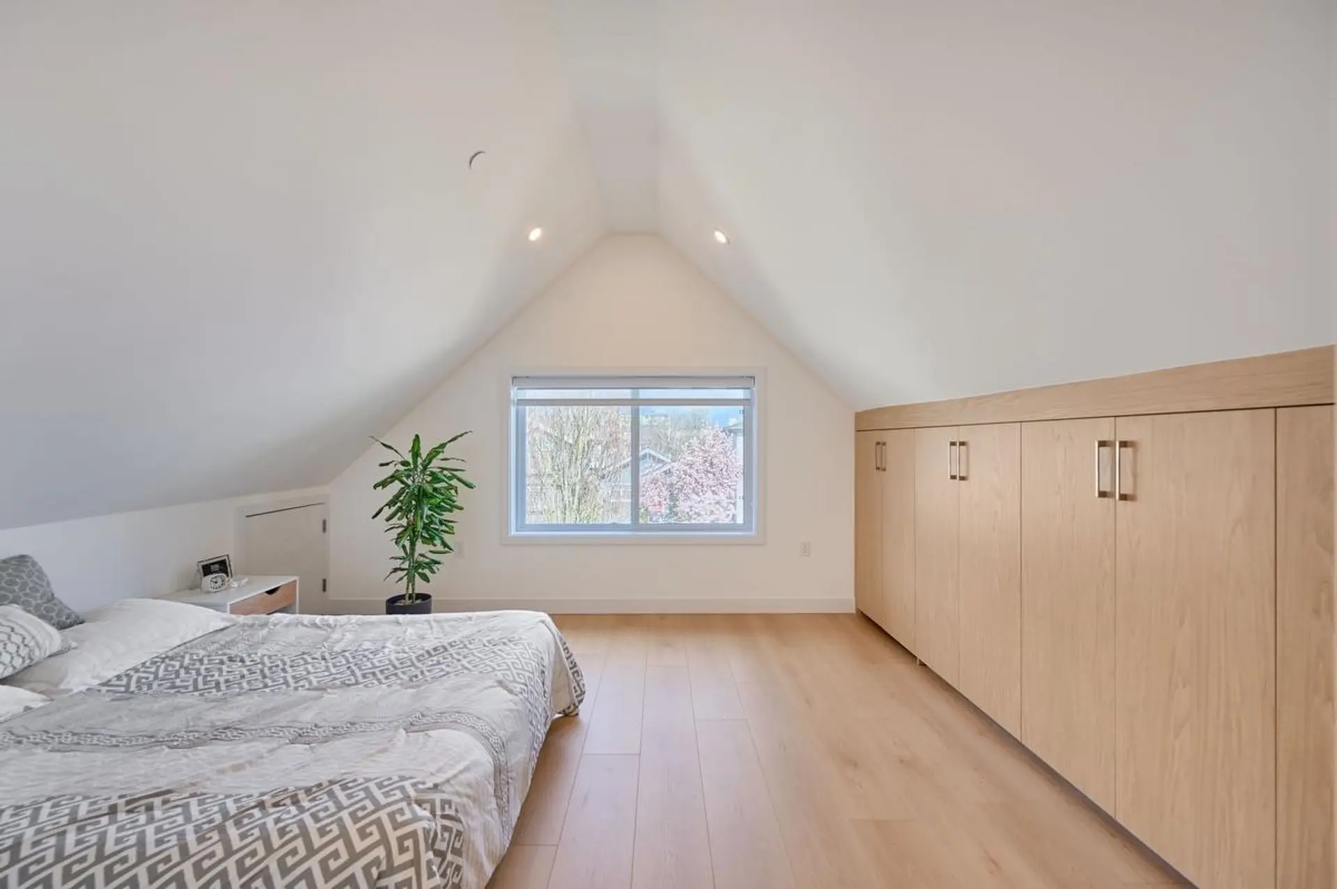 #1 2838 Turner Street - Image 20