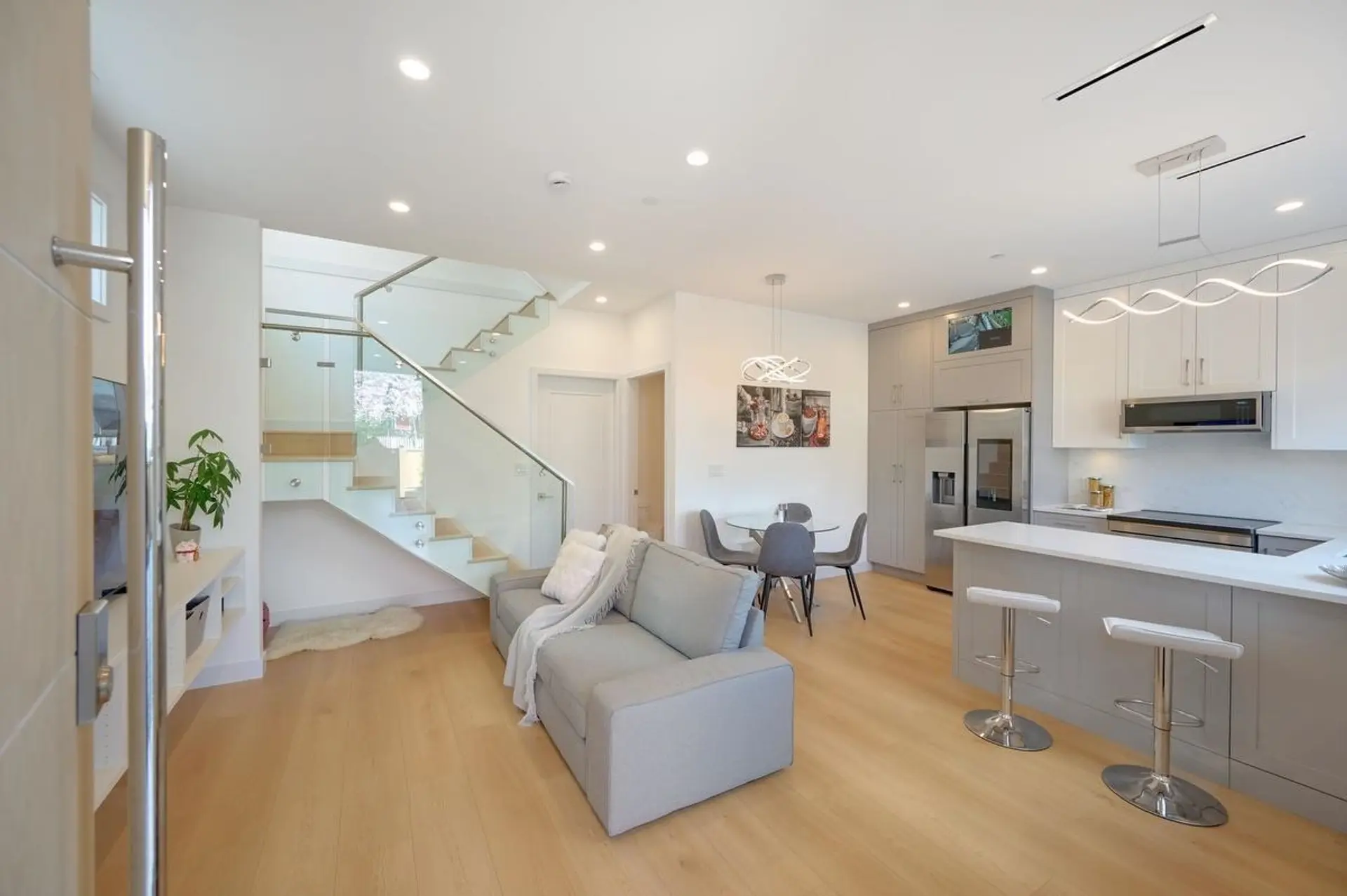 #1 2838 Turner Street - Image 11