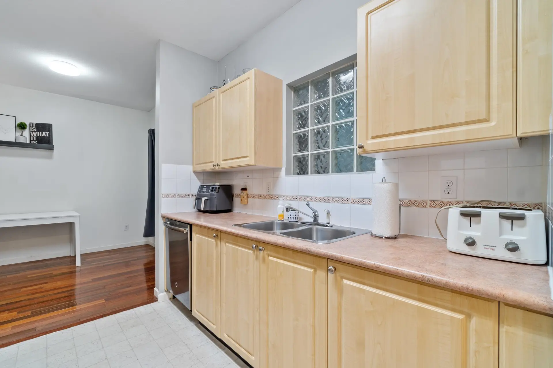 #104 11519 Burnett Street - Image 7