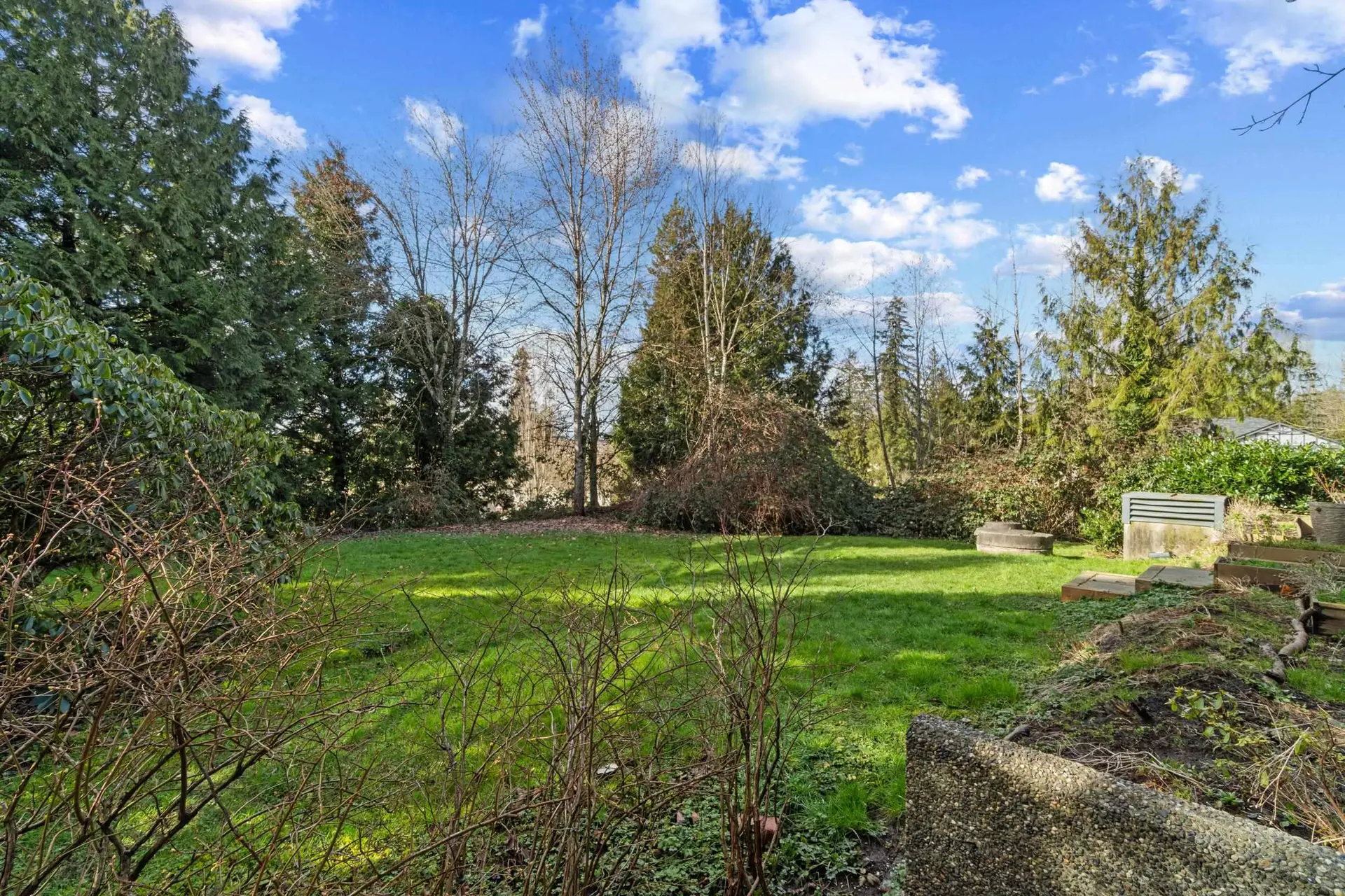 #104 11519 Burnett Street - Image 18