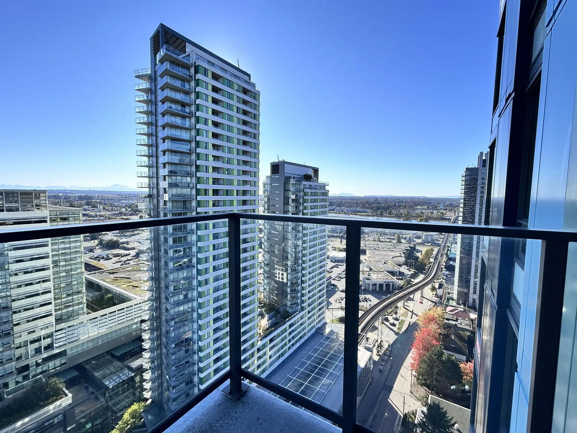 #2606 8189 Cambie Street - Image 14