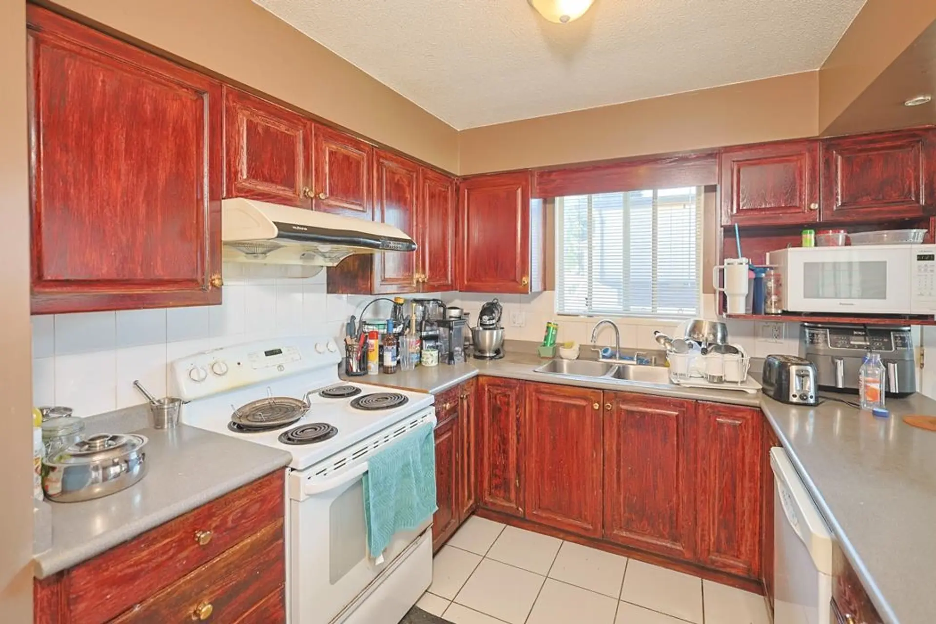 Property at 7310 GLADSTONE STREET, Vancouver, BC