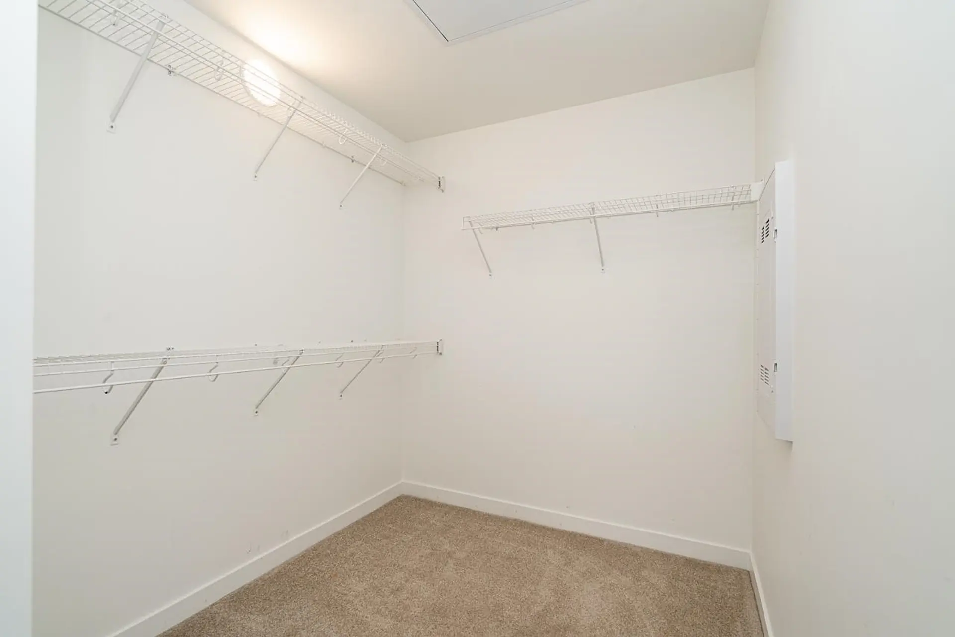 Property at #419 15738 85 AVENUE, Surrey, BC