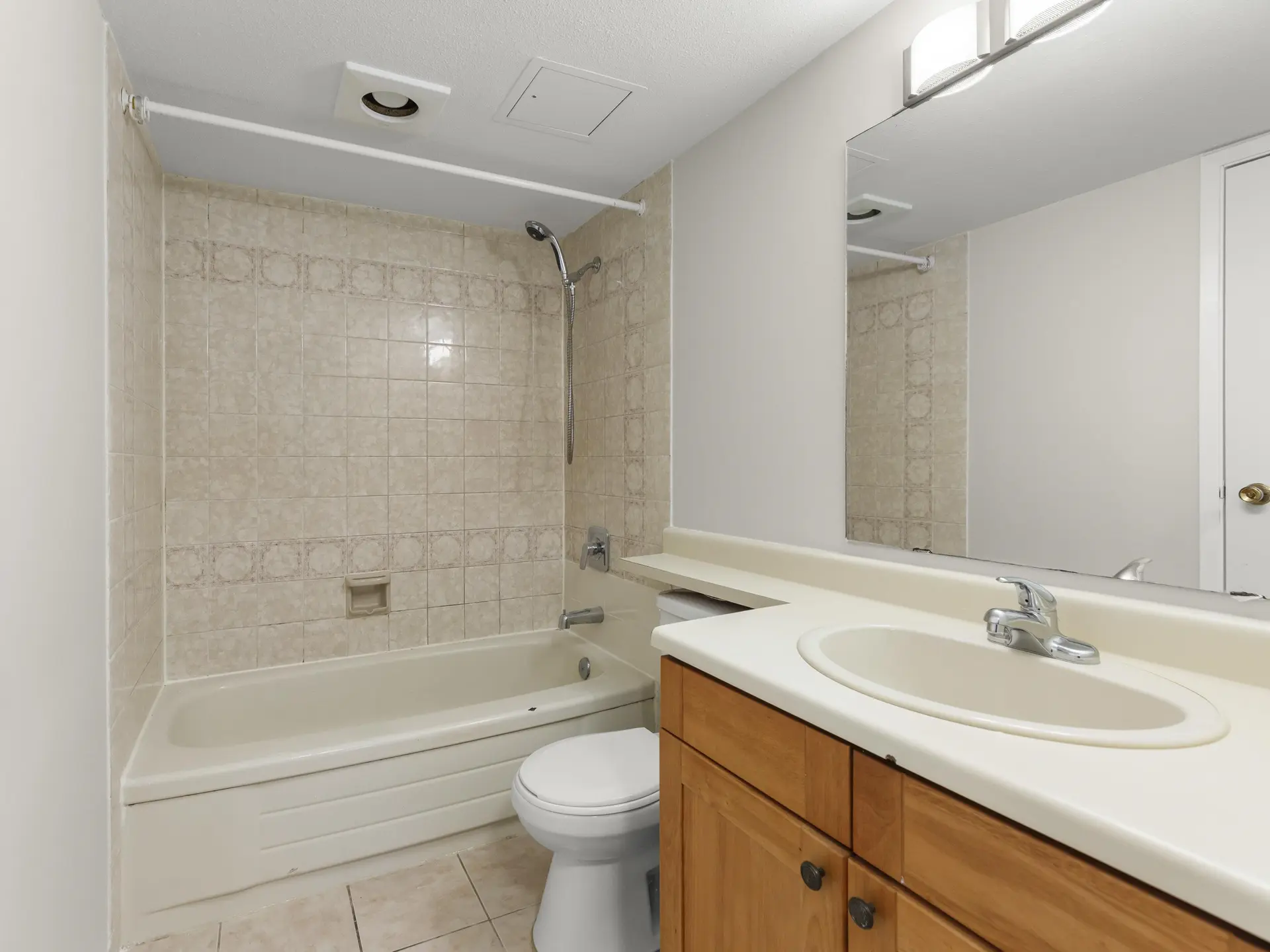 #202 8760 Westminster Highway - Image 16