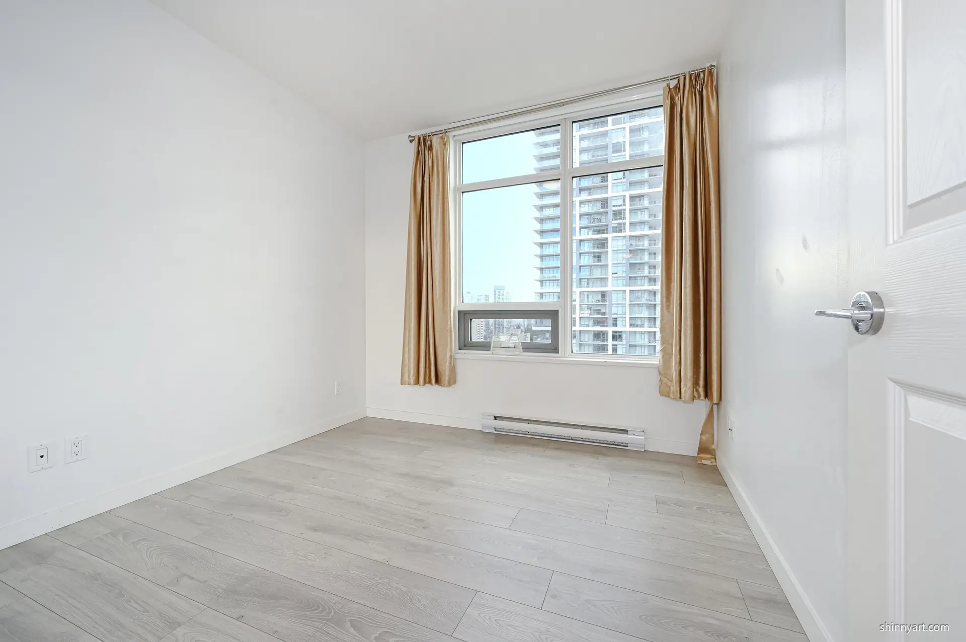 #1805 6461 Telford Avenue - Image 9