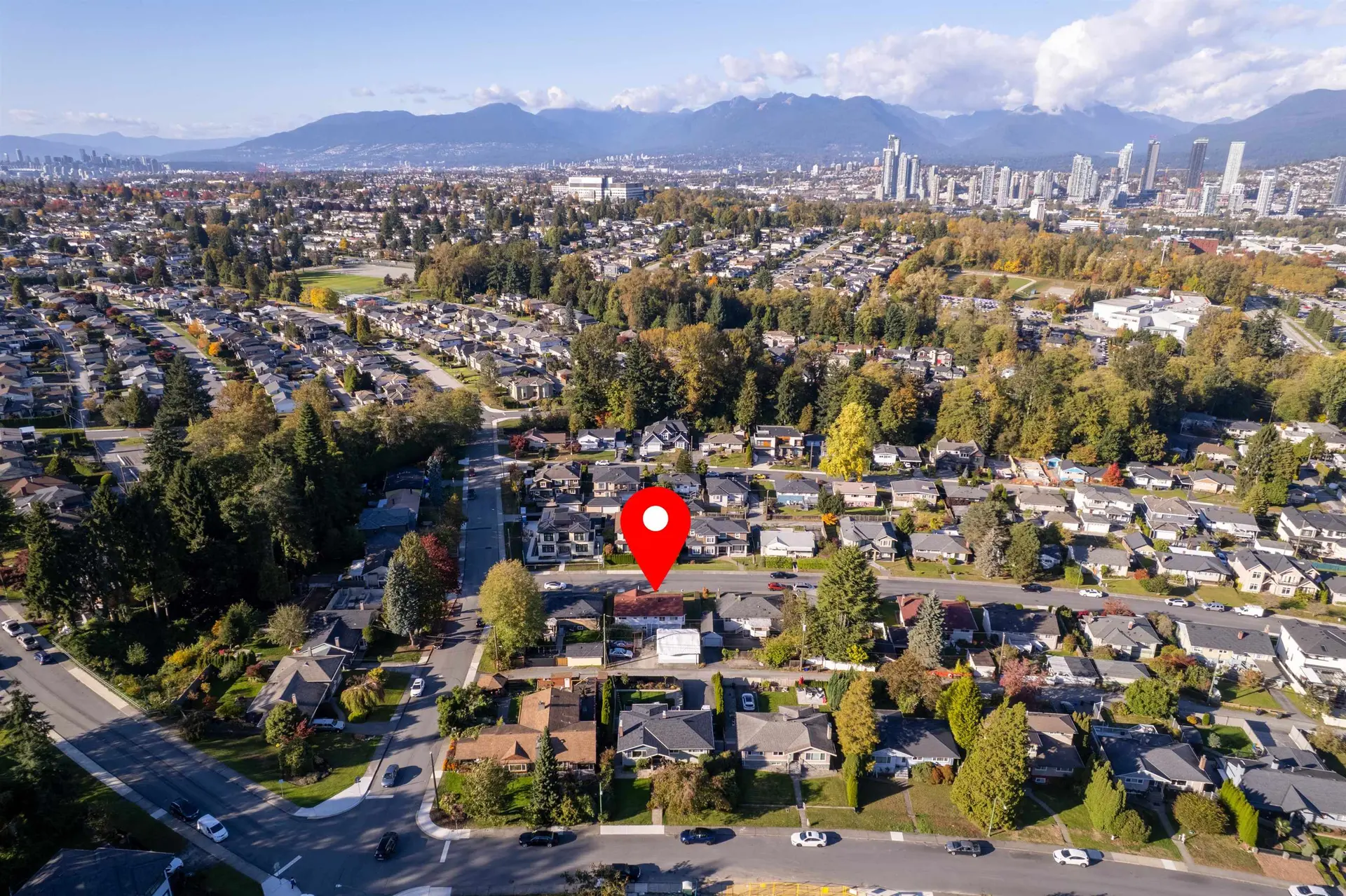 4370 Briarwood Crescent - Image 2