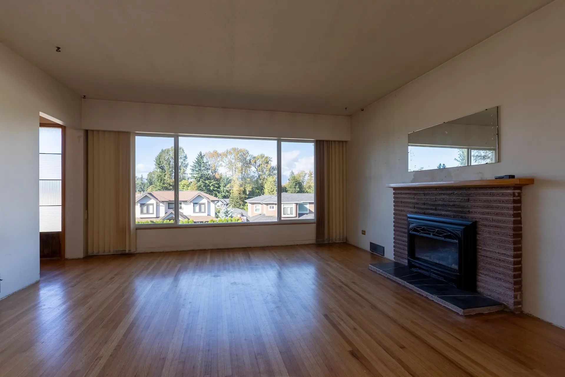 4370 Briarwood Crescent - Image 12