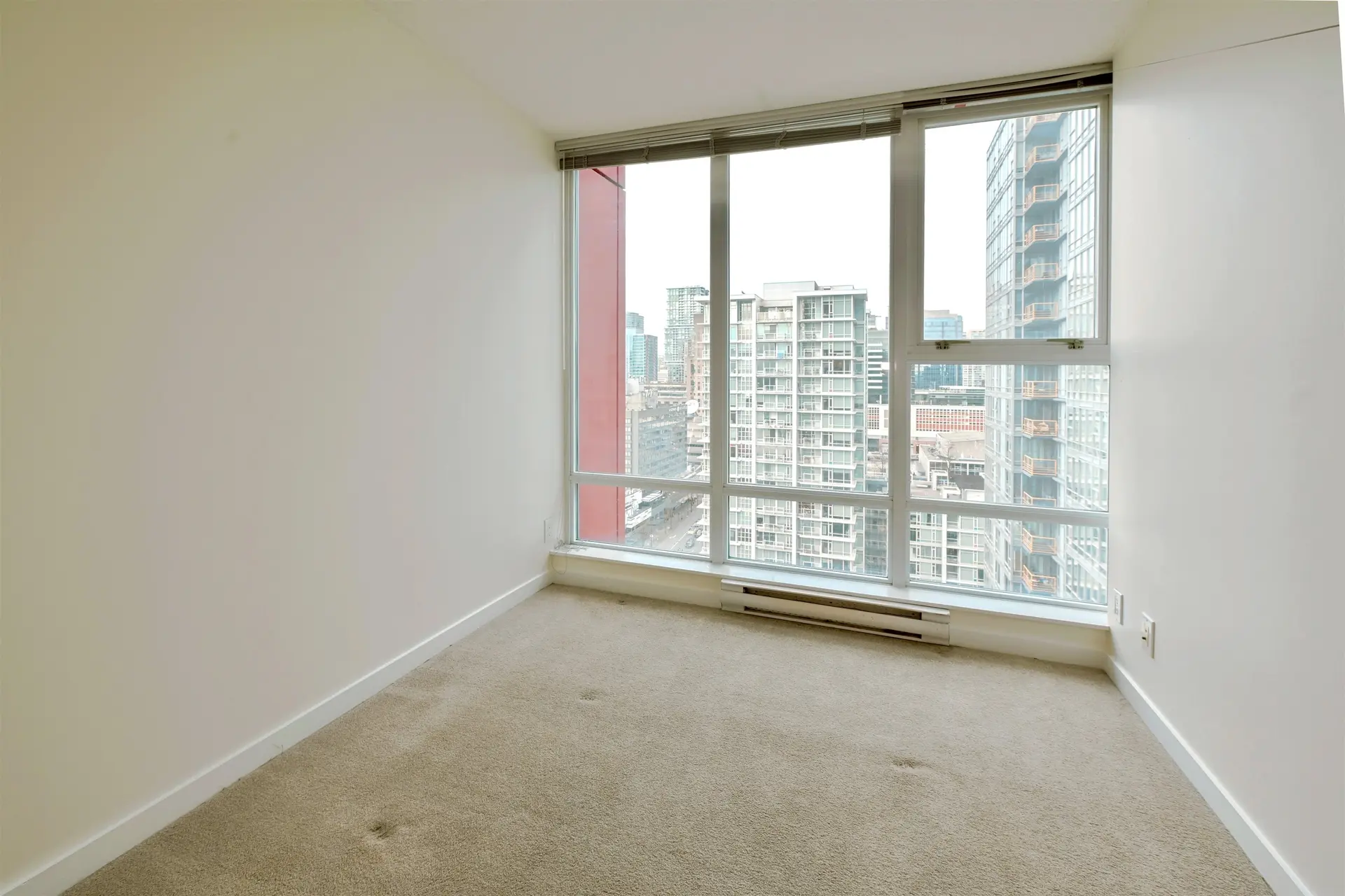 Property at #2206 111 W GEORGIA STREET, Vancouver, BC