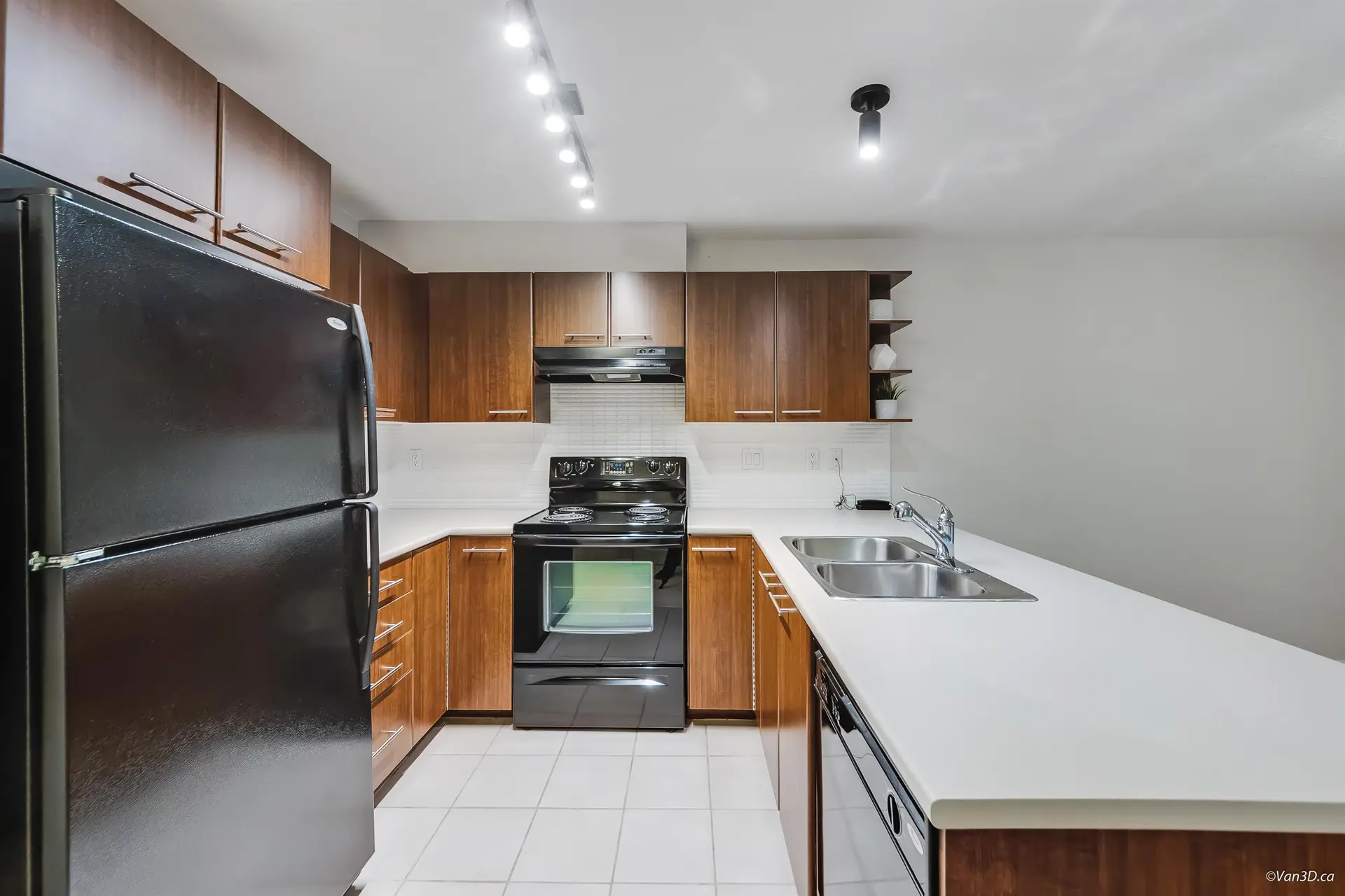 #217 4799 Brentwood Drive - Image 6