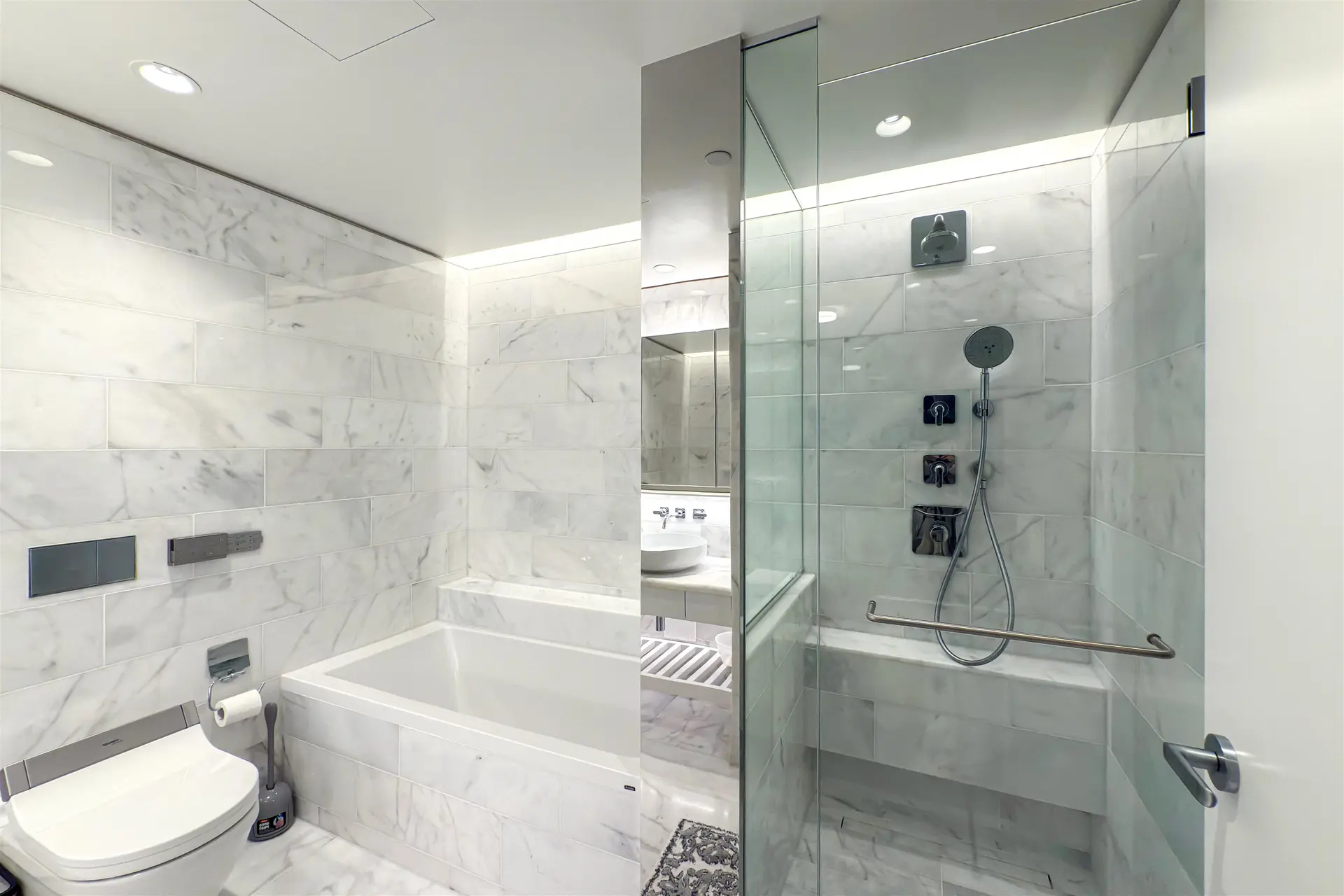 Property at #1506 1408 ROBSON STREET, Vancouver, BC