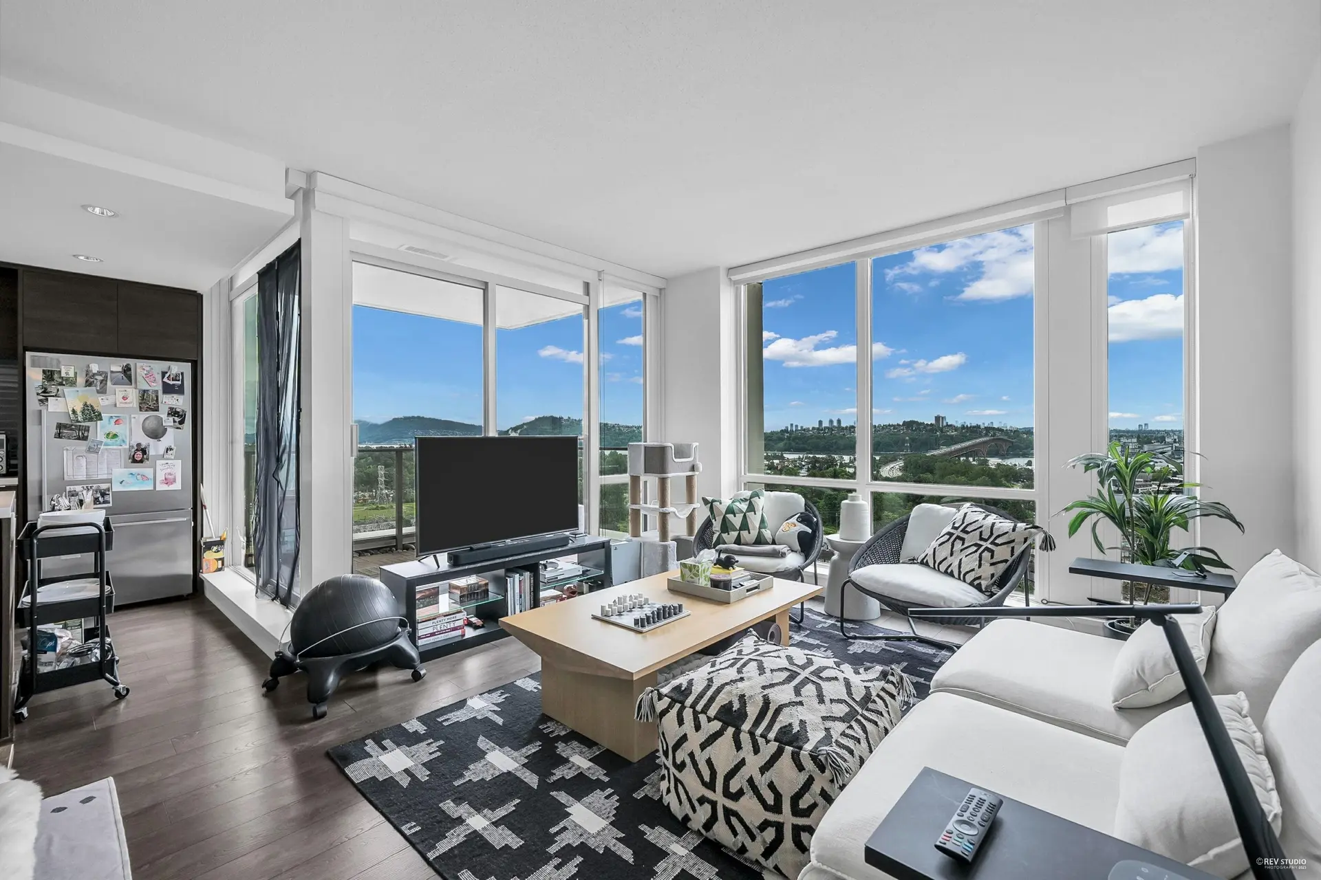 Property at #2104 1550 FERN STREET, North Vancouver, BC