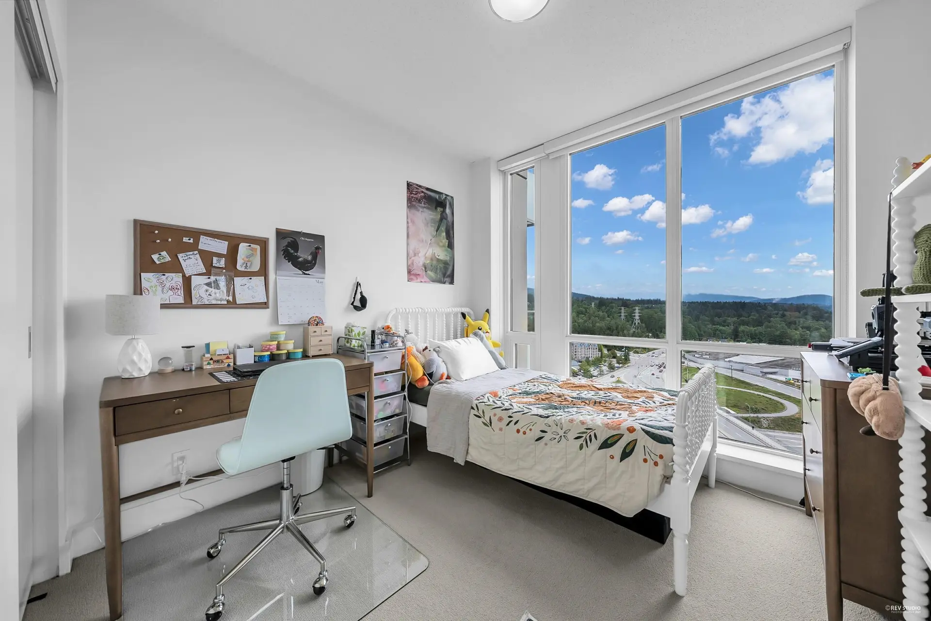 Property at #2104 1550 FERN STREET, North Vancouver, BC