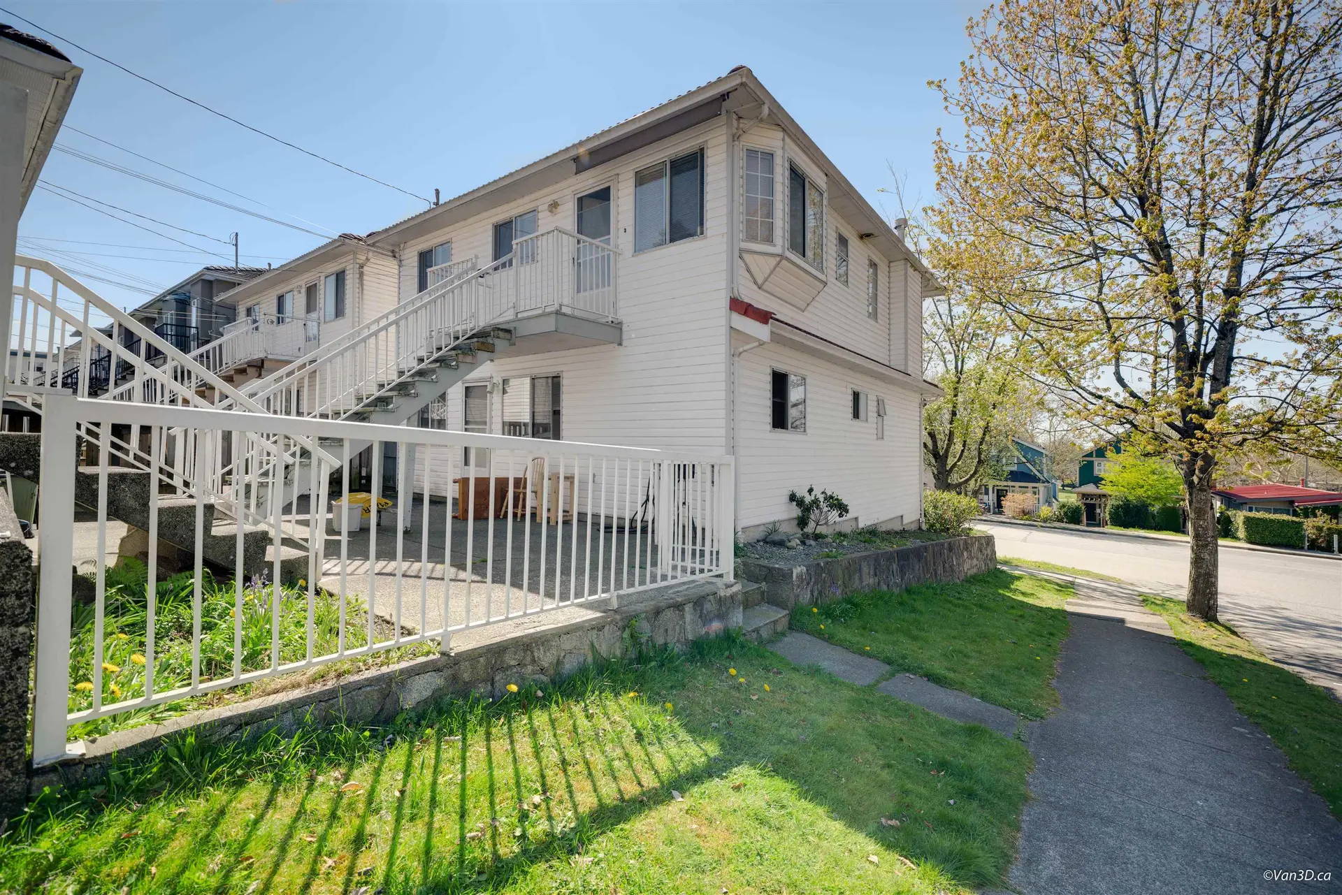 4502 Nanaimo Street - Image 15