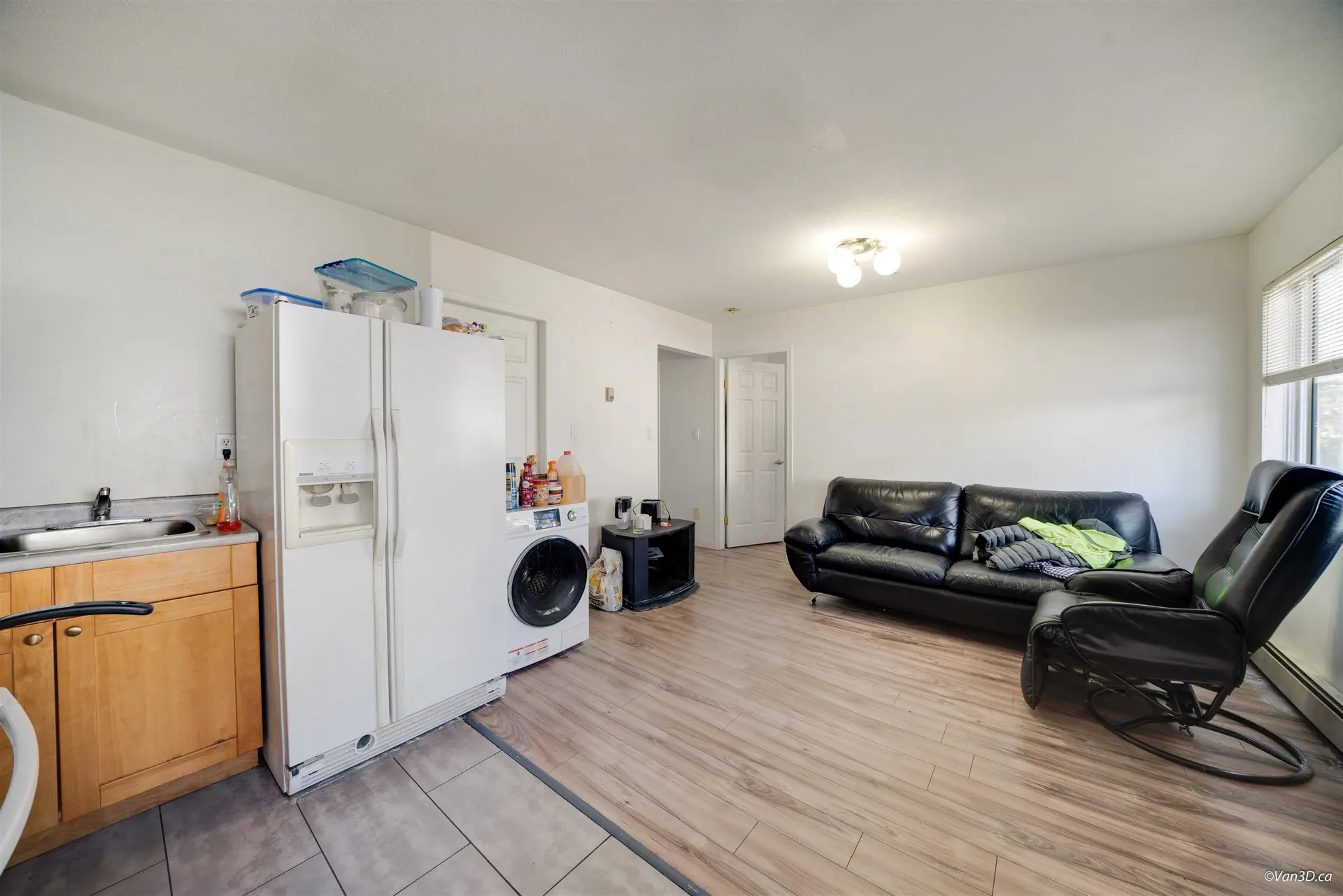 4502 Nanaimo Street - Image 11