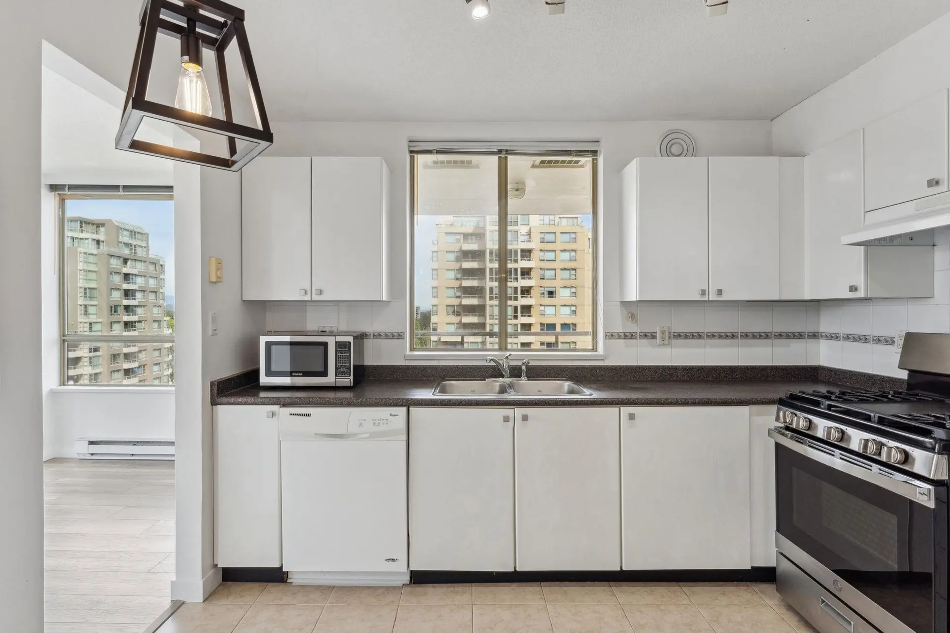 #1105 8238 Saba Road - Image 10
