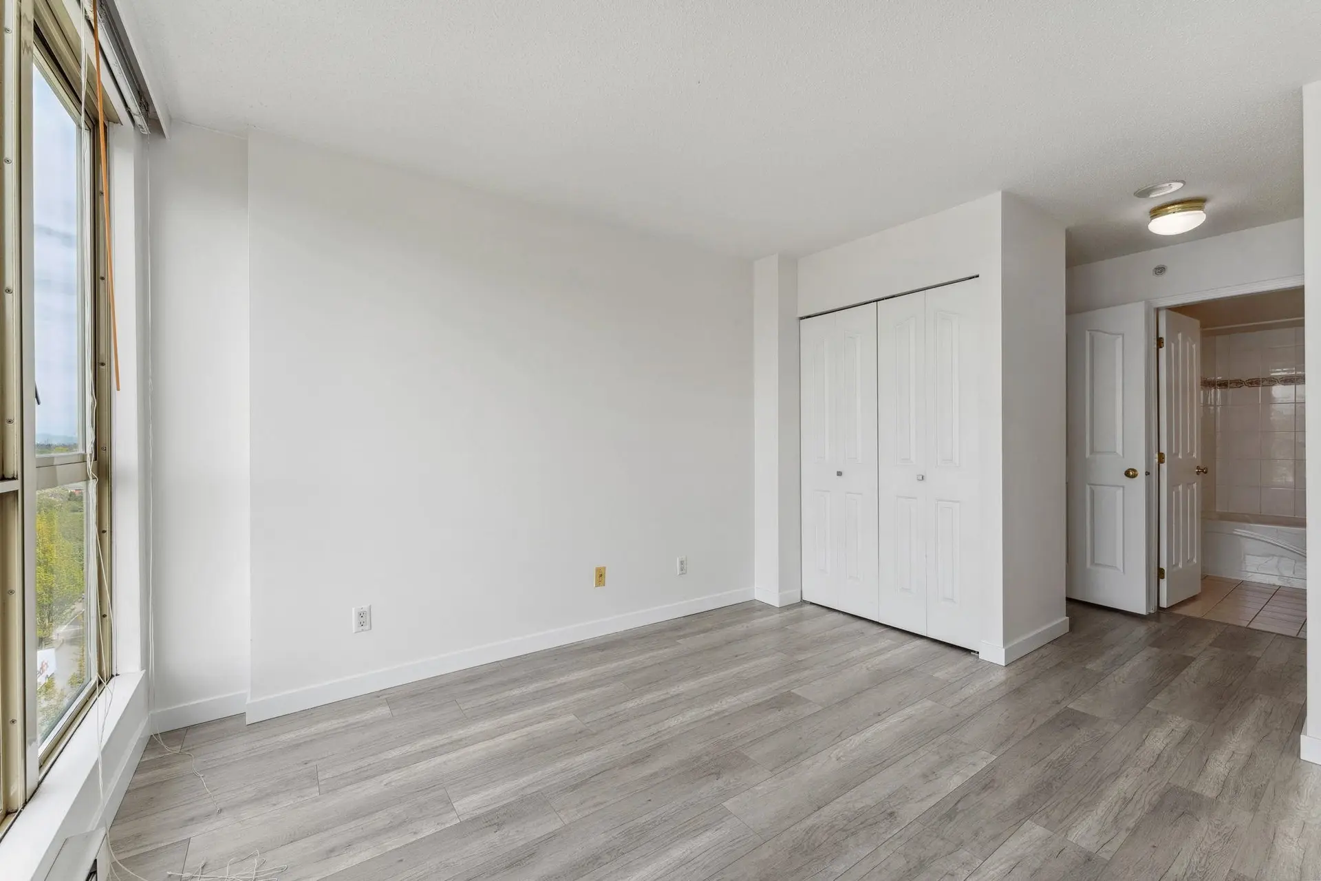 #1105 8238 Saba Road - Image 13