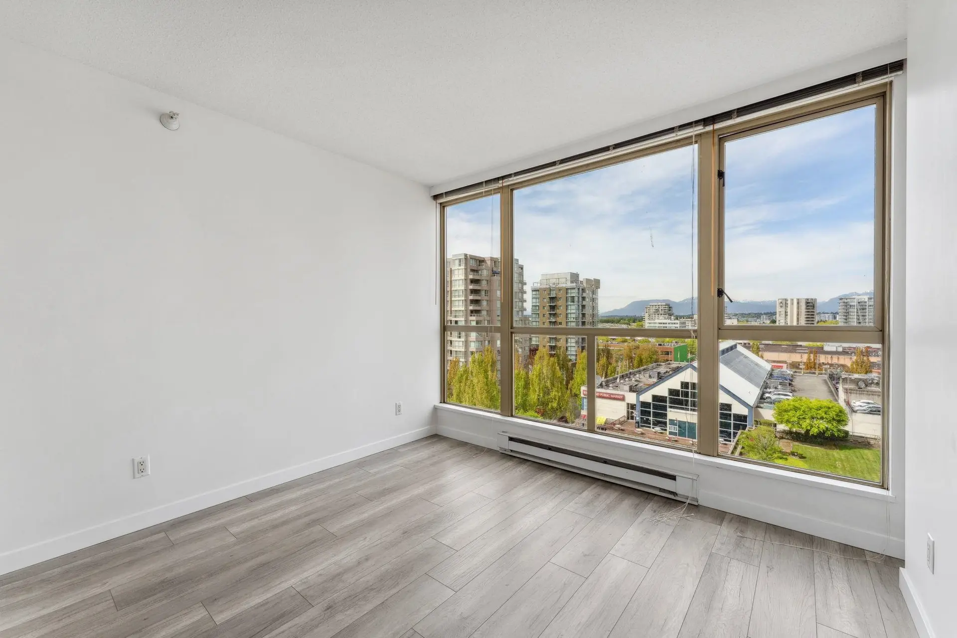 #1105 8238 Saba Road - Image 12