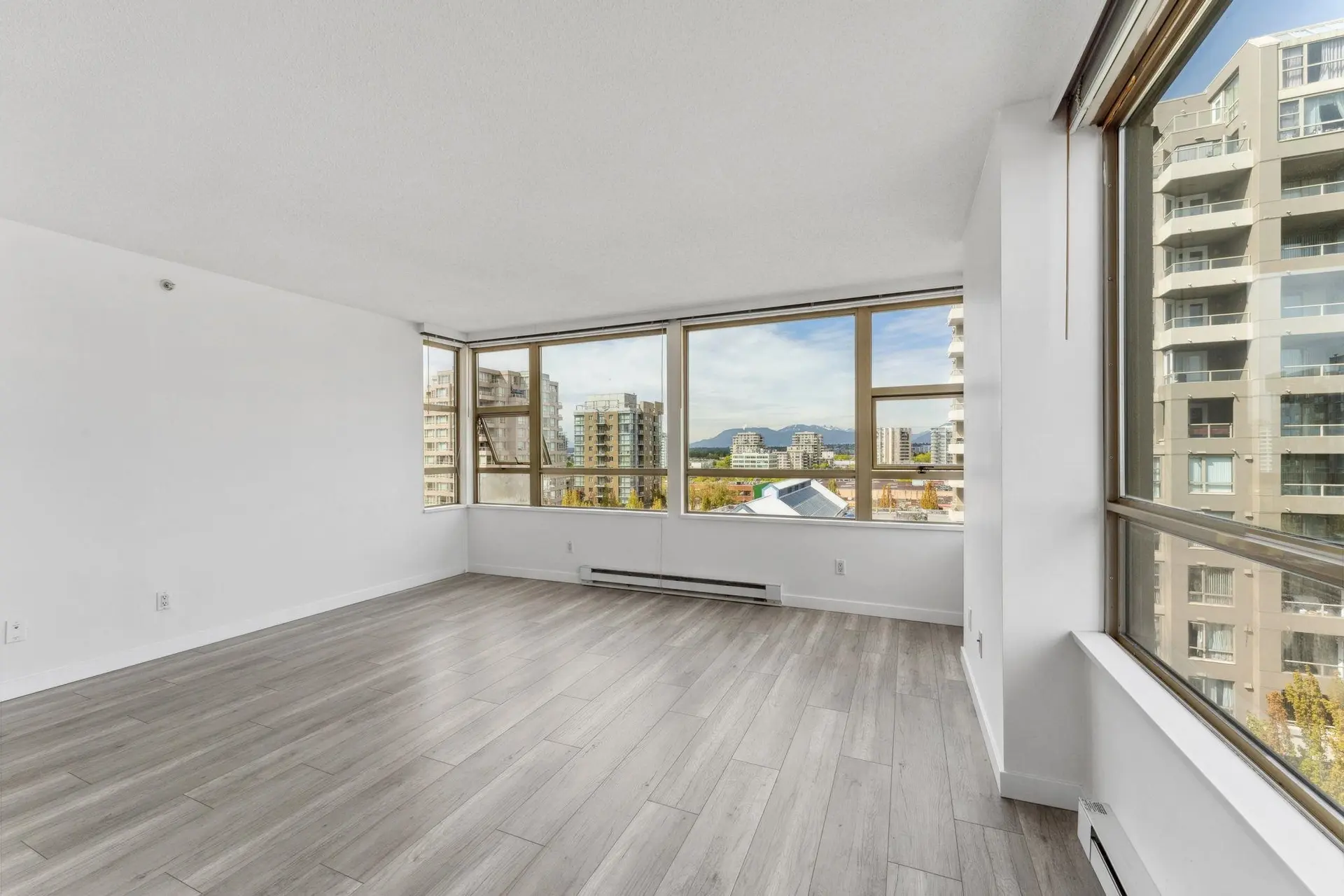#1105 8238 Saba Road - Image 4