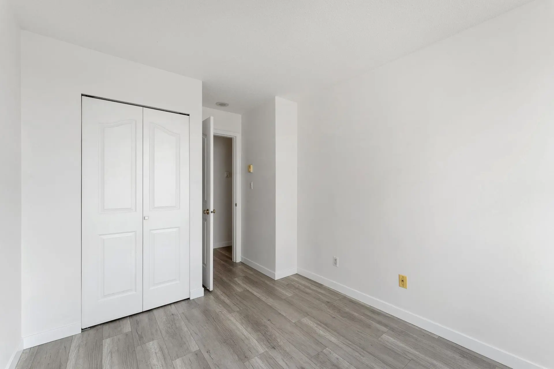 #1105 8238 Saba Road - Image 16