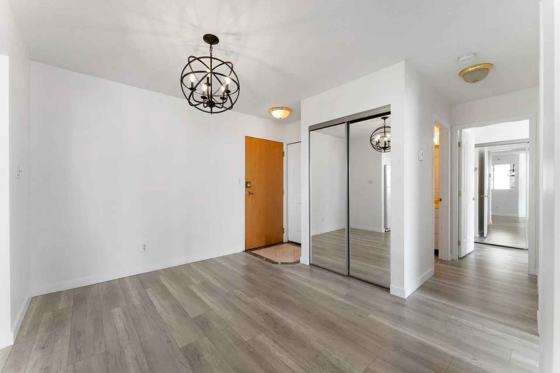 #1105 8238 Saba Road - Image 9