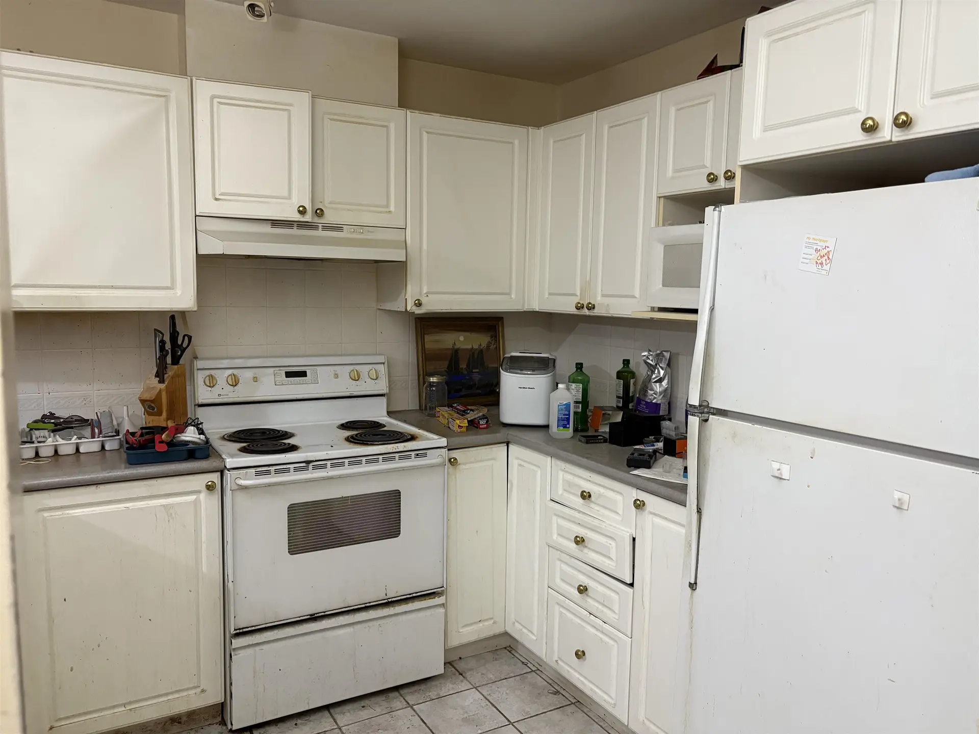 Property at #204 137 W 17TH STREET, North Vancouver, BC