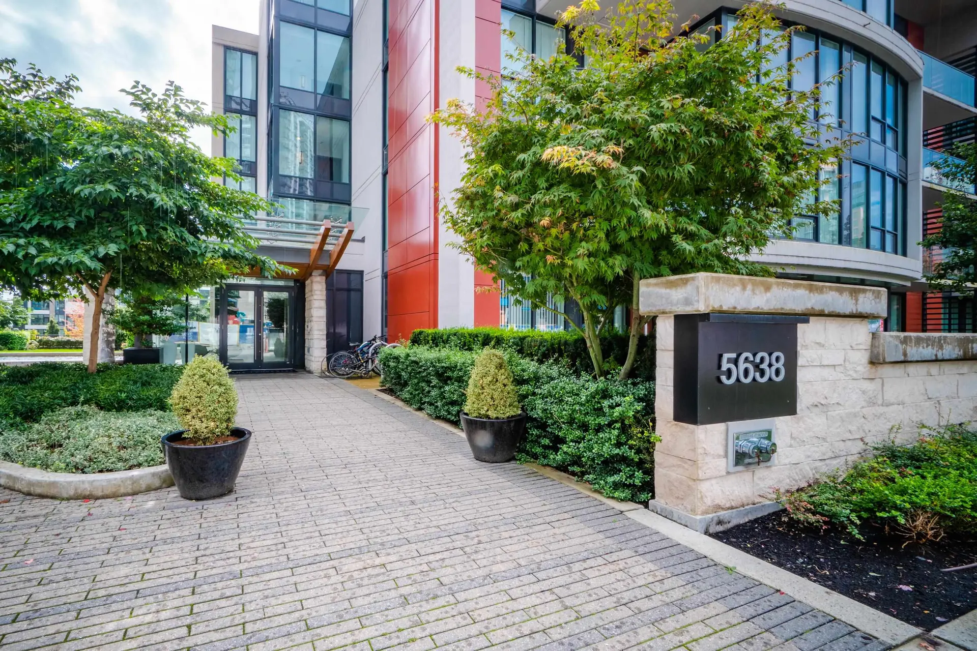 #212 5638 Birney Avenue - Image 2