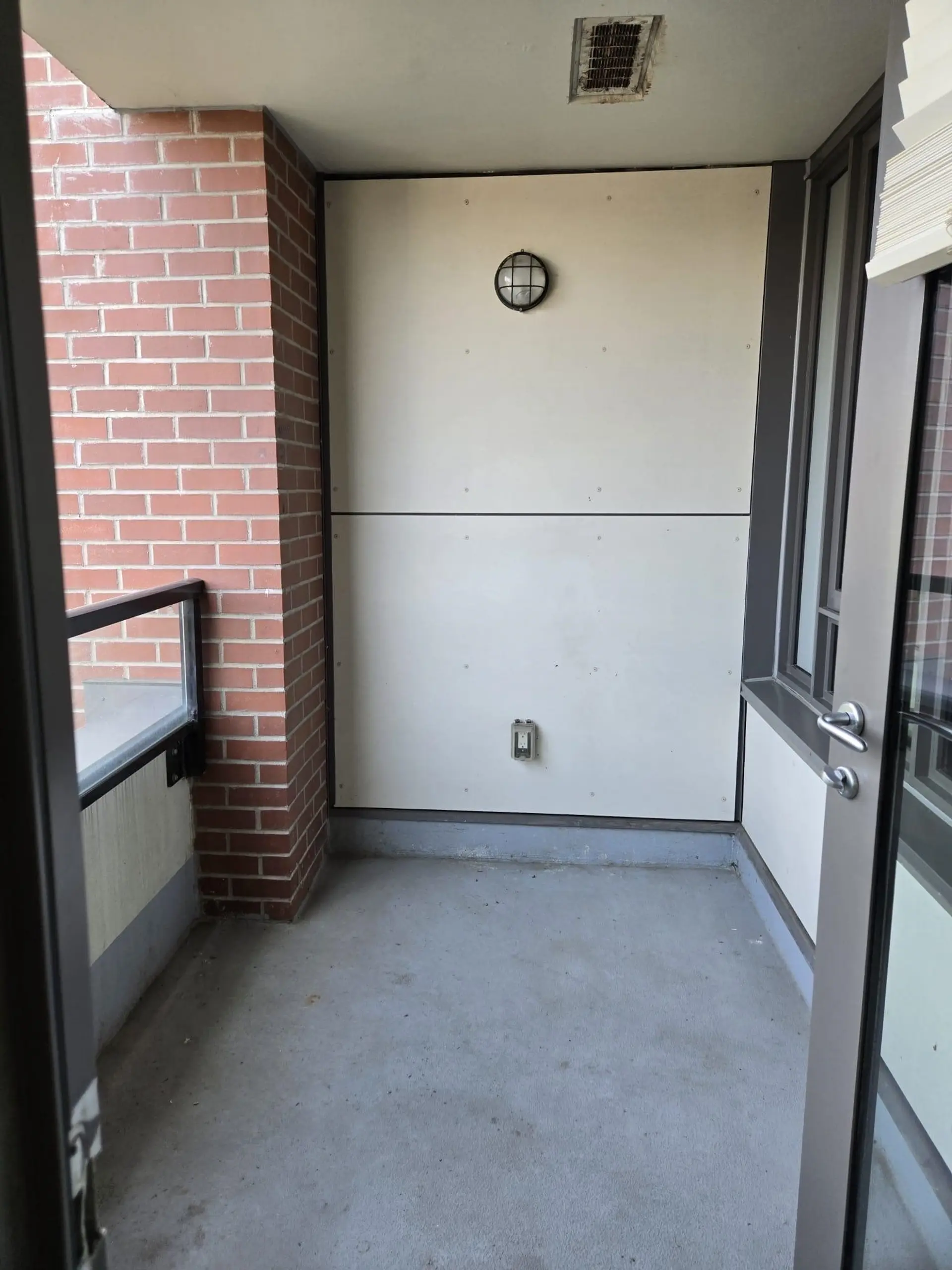 Property at #512 2689 KINGSWAY, Vancouver, BC