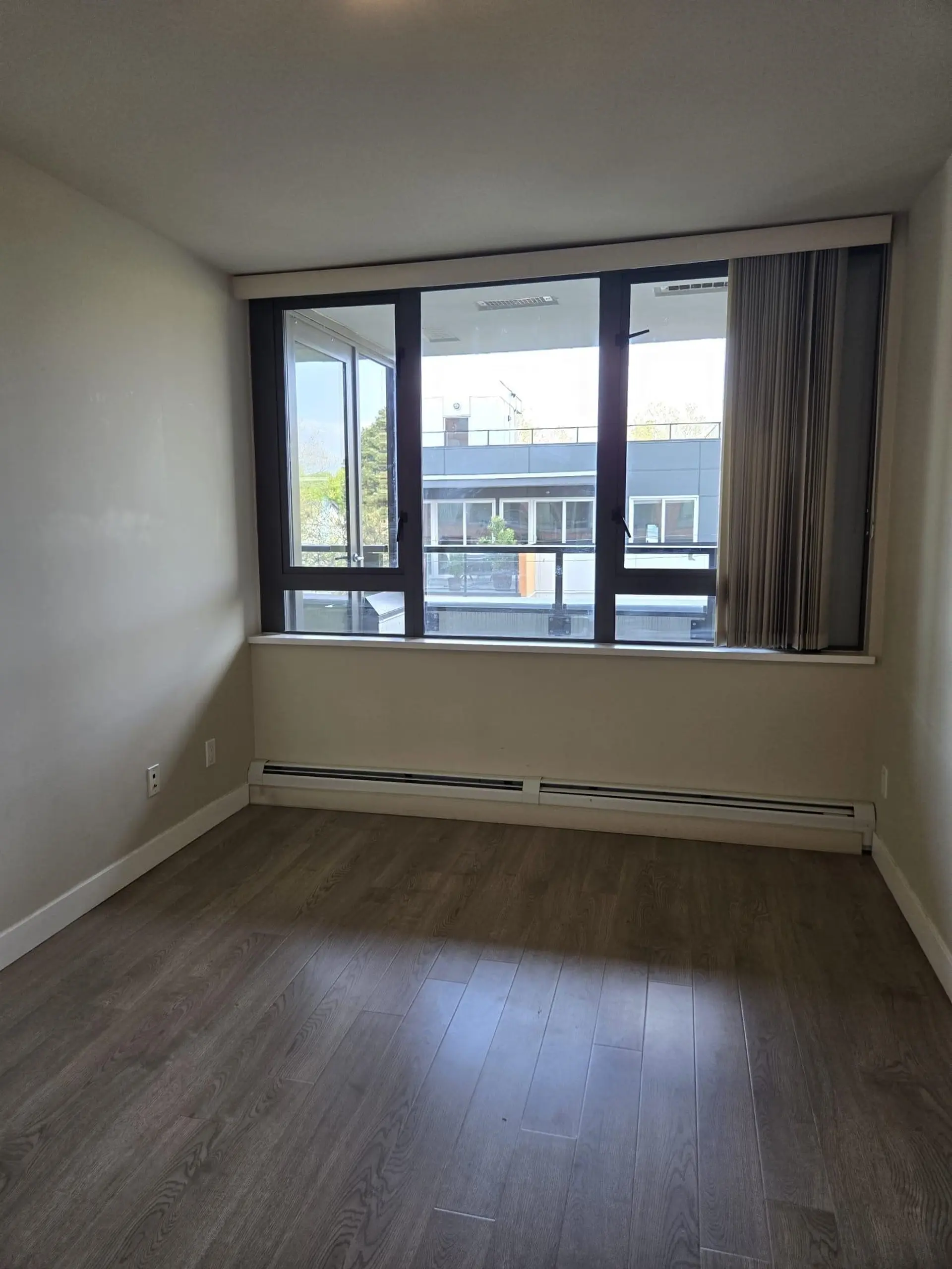 Property at #512 2689 KINGSWAY, Vancouver, BC