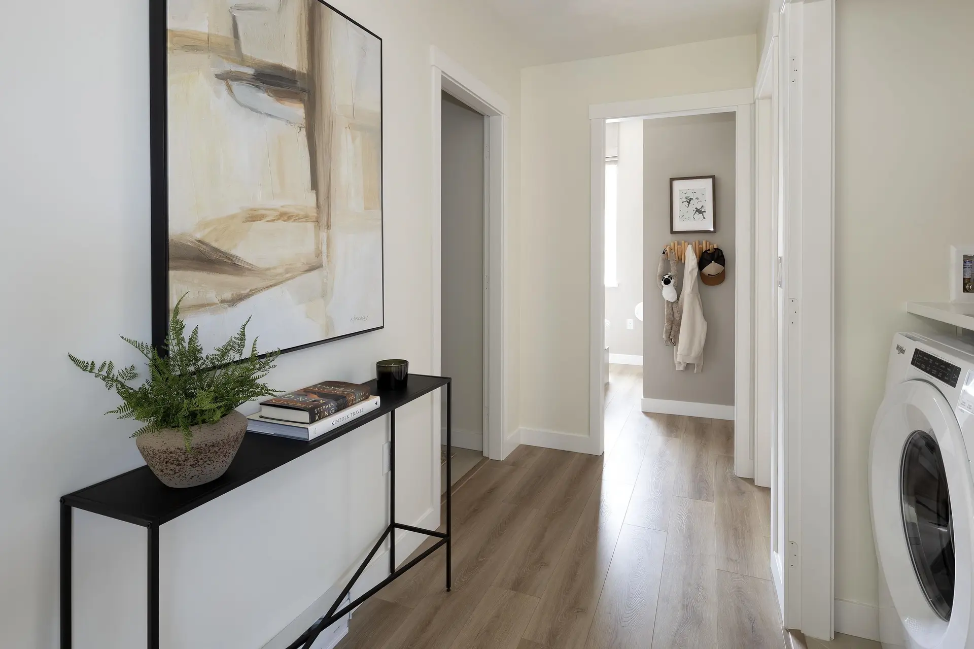 #5 2150 Rindall Avenue - Image 13
