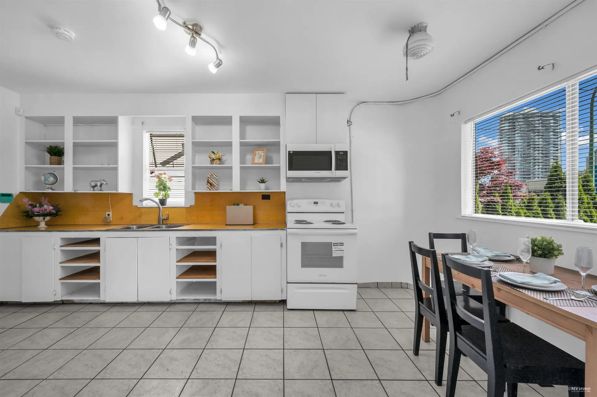 Property at 4021 GRAVELEY STREET, Burnaby, BC