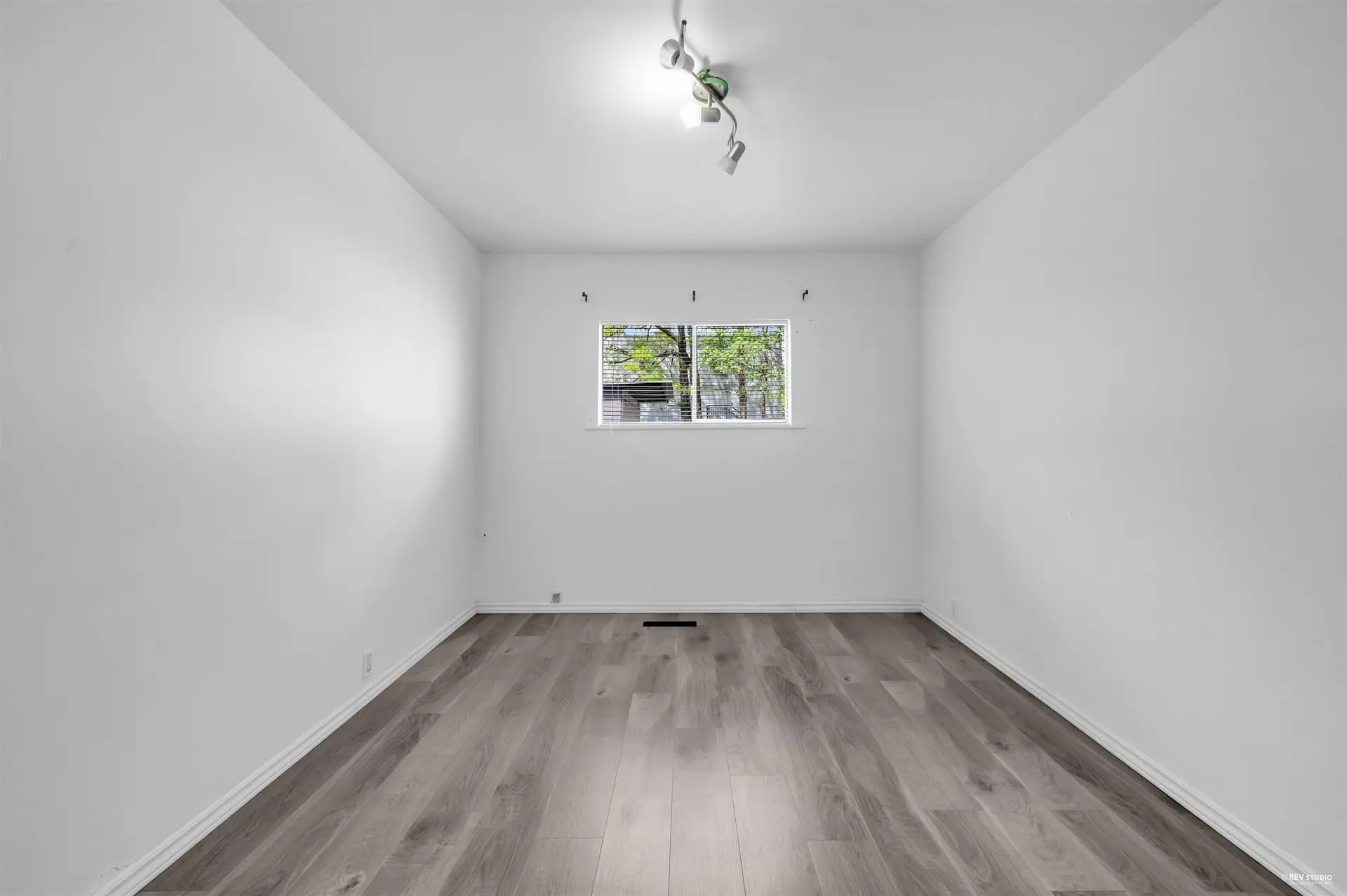 Property at 4021 GRAVELEY STREET, Burnaby, BC