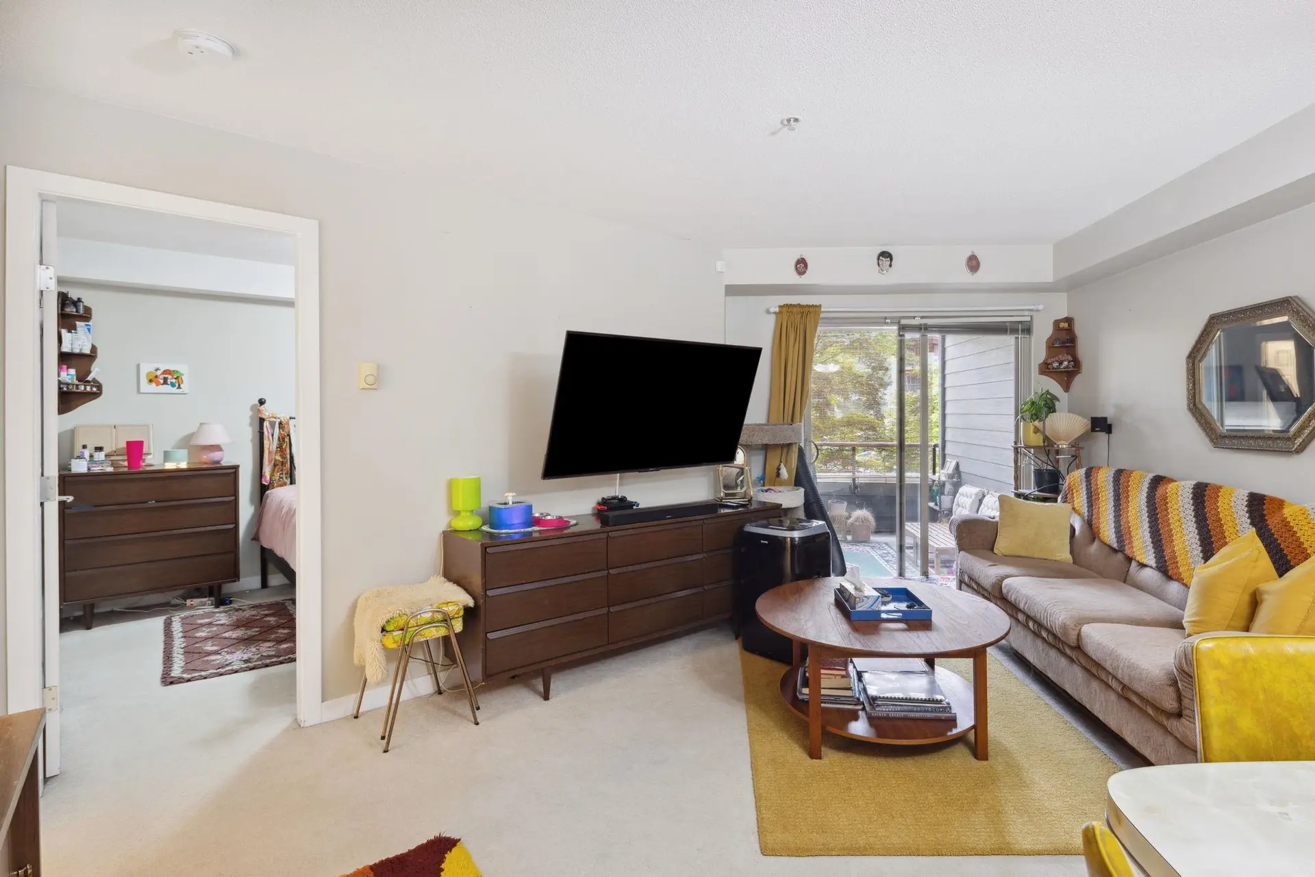 #3219 240 Sherbrooke Street - Image 6