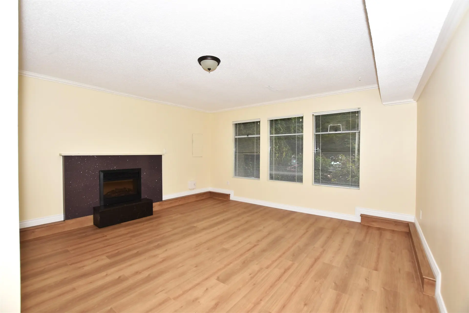 Property at 5512 DOMINION STREET, Burnaby, BC